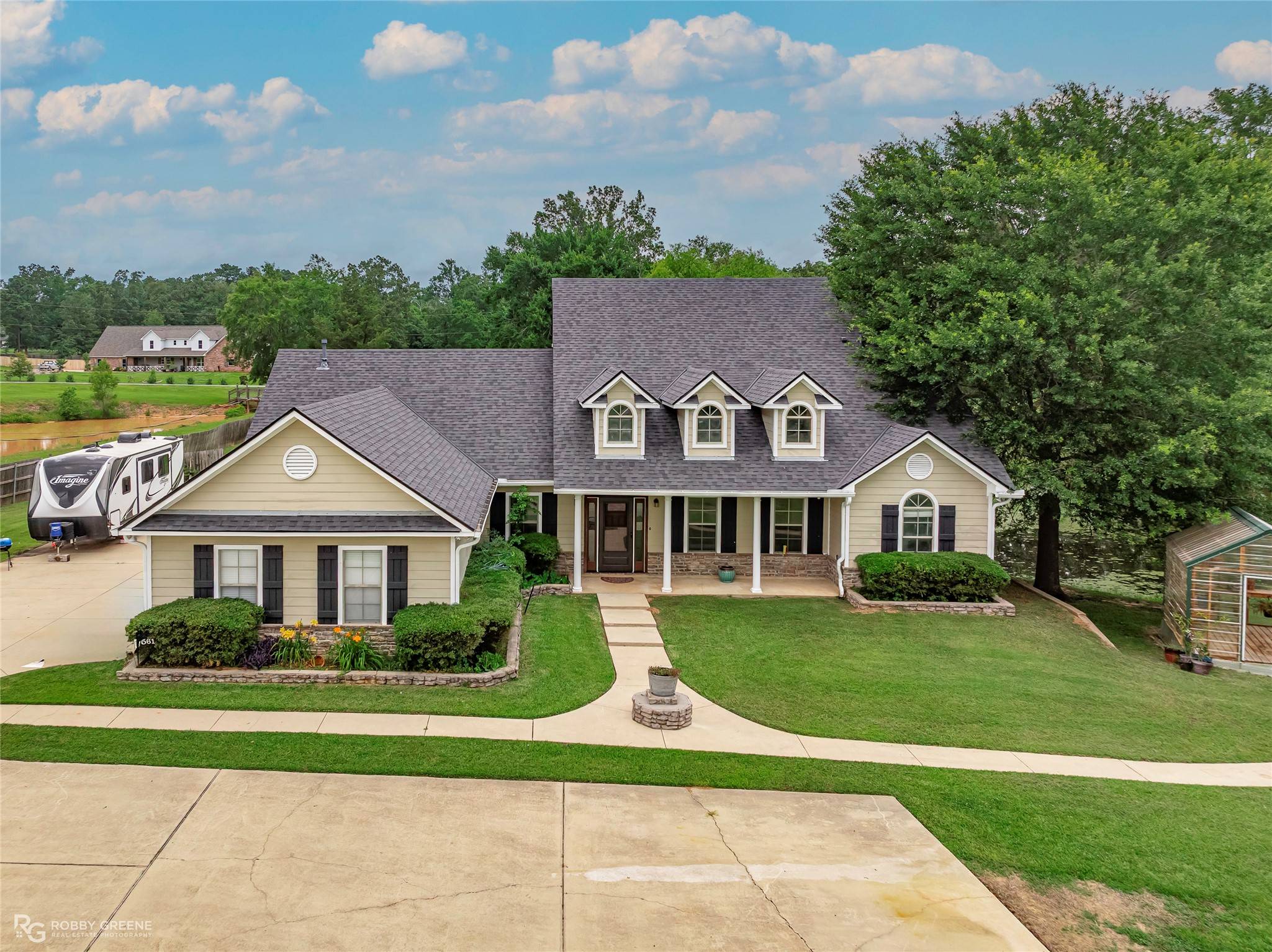 Benton, LA 71006,561 Linton RD