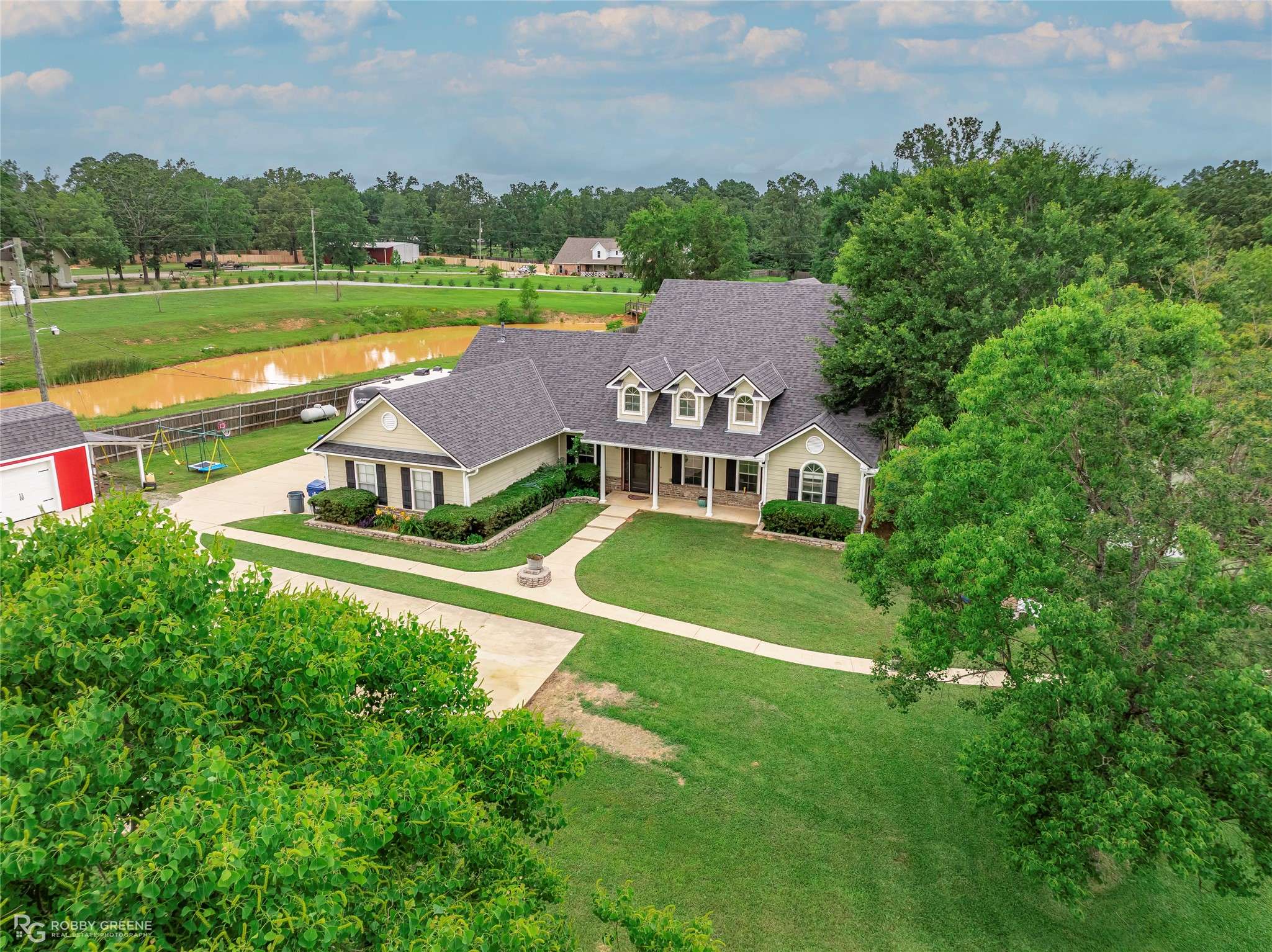 Benton, LA 71006,561 Linton RD