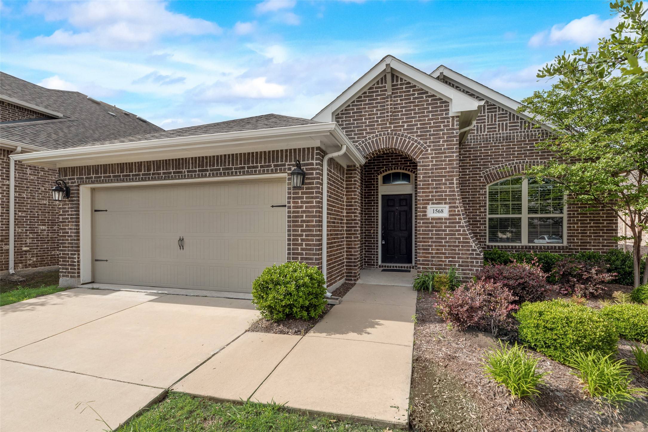 Forney, TX 75126,1568 Cedar Crest DR