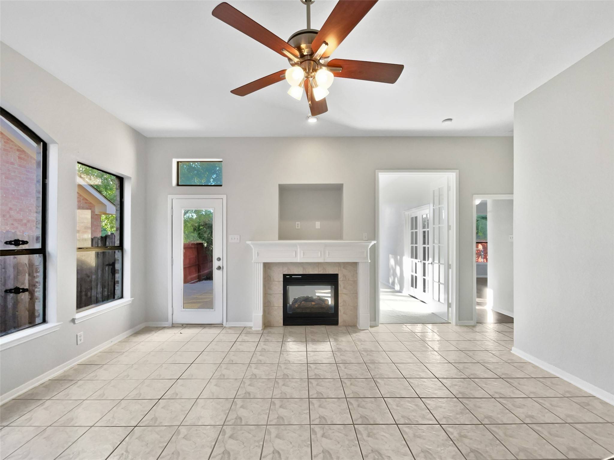 Denton, TX 76208,6400 Hawthorn DR