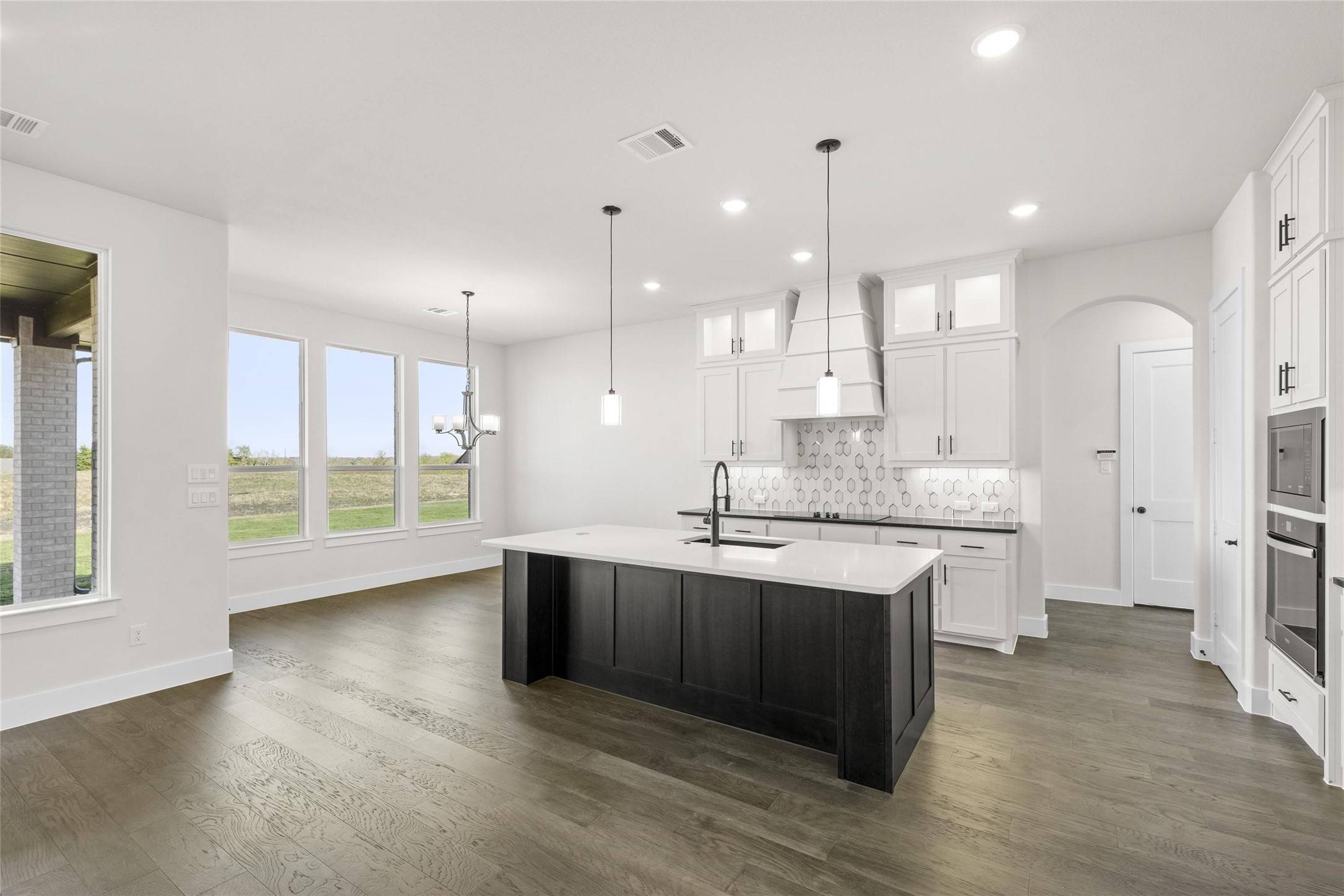 Van Alstyne, TX 75495,117 Cooper LN