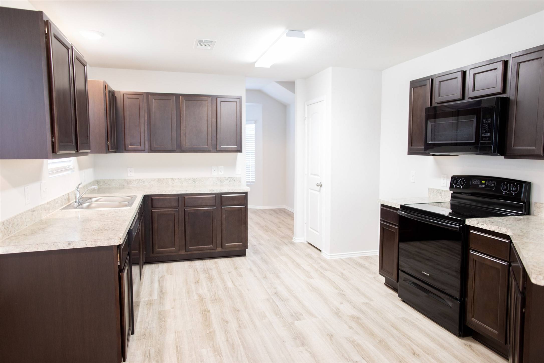 Ennis, TX 75119,3403 Sonoma TRL