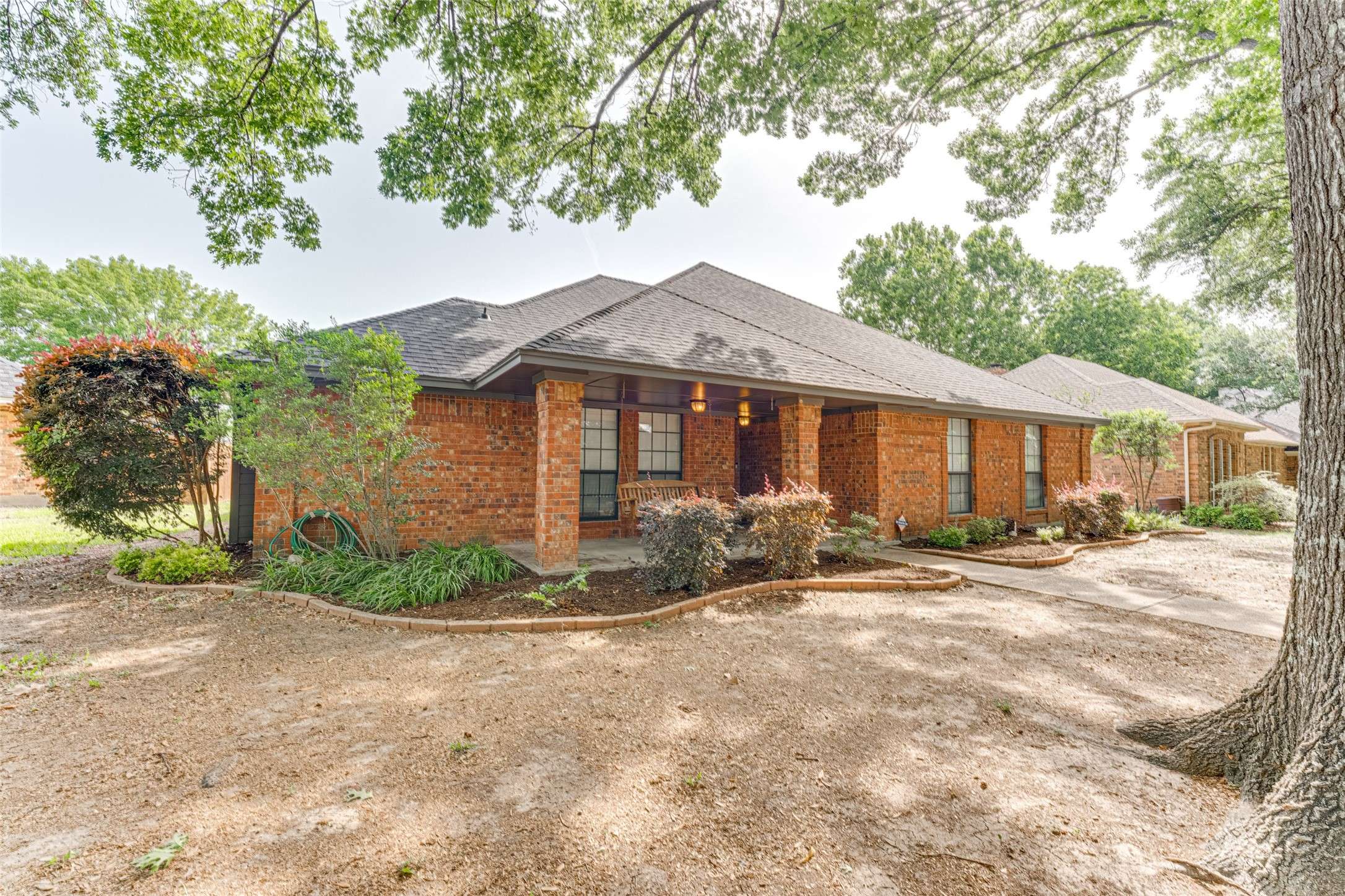 Ennis, TX 75119,2101 Plymouth DR