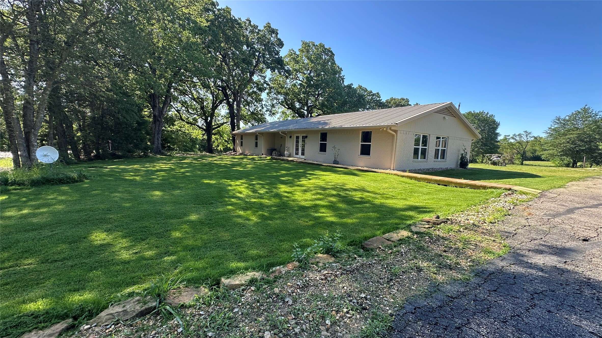 Sumner, TX 75486,10183 Farm Road 38 N