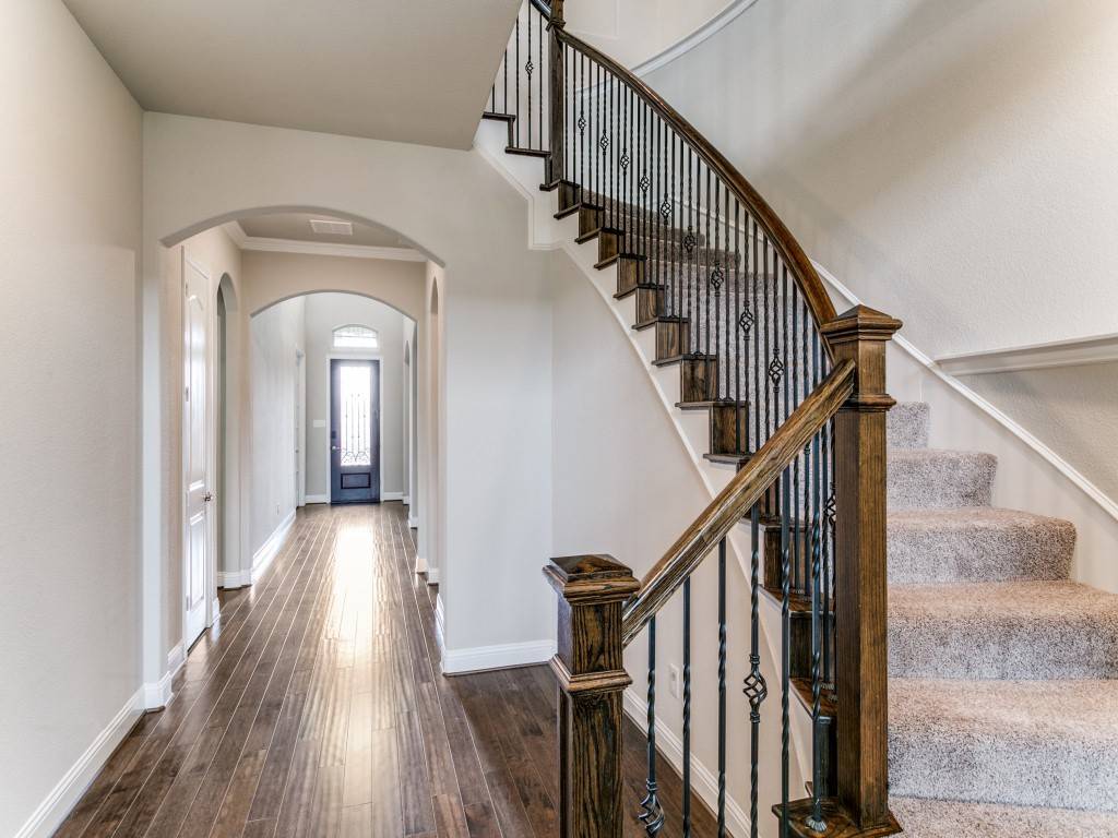 Euless, TX 76039,1015 Mountain Laurel DR