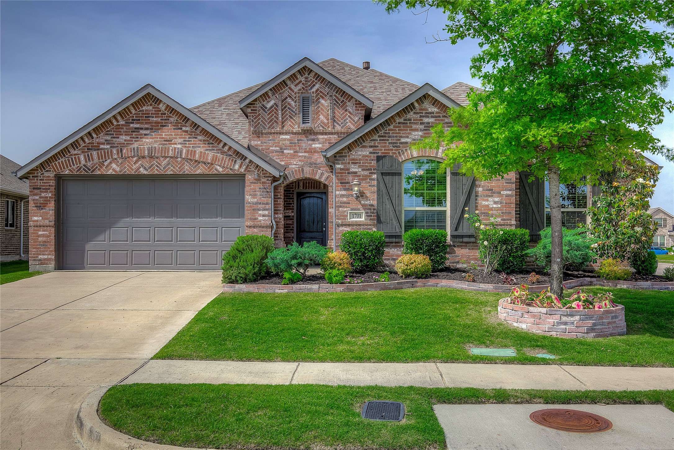 Forney, TX 75126,1701 Frankford DR