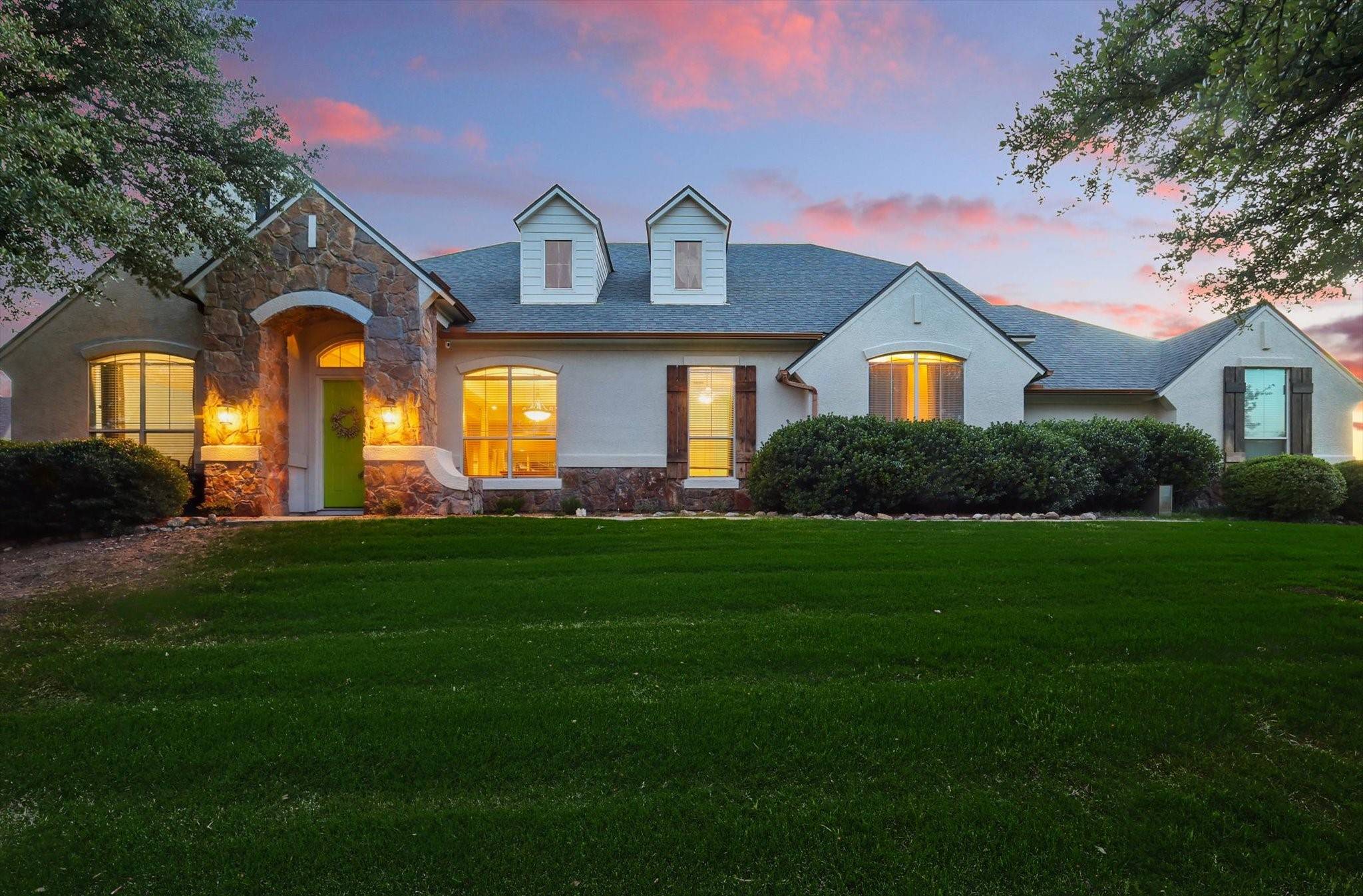 Fort Worth, TX 76179,10701 Los Rios DR
