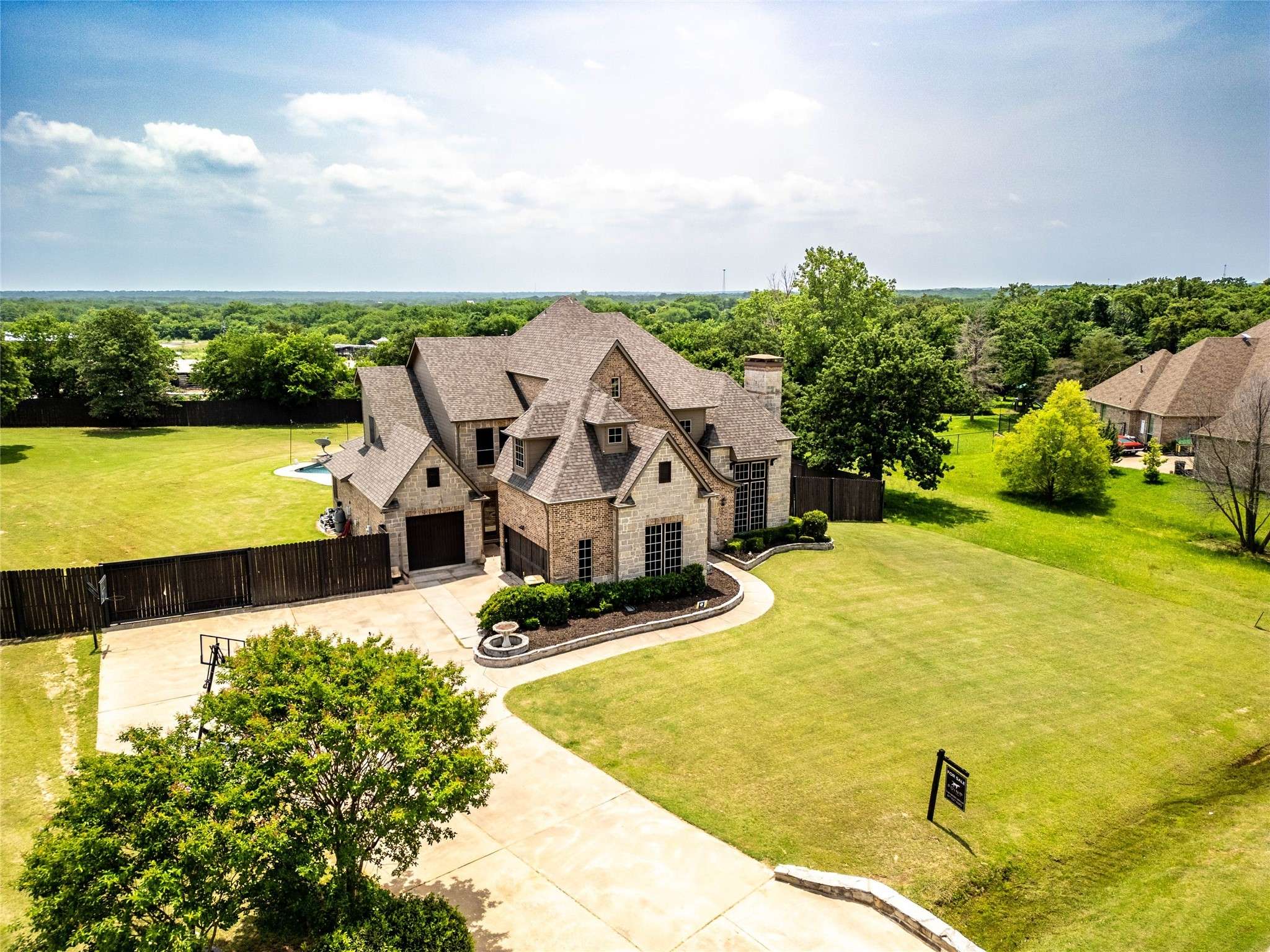 Mansfield, TX 76063,7380 Hinton DR