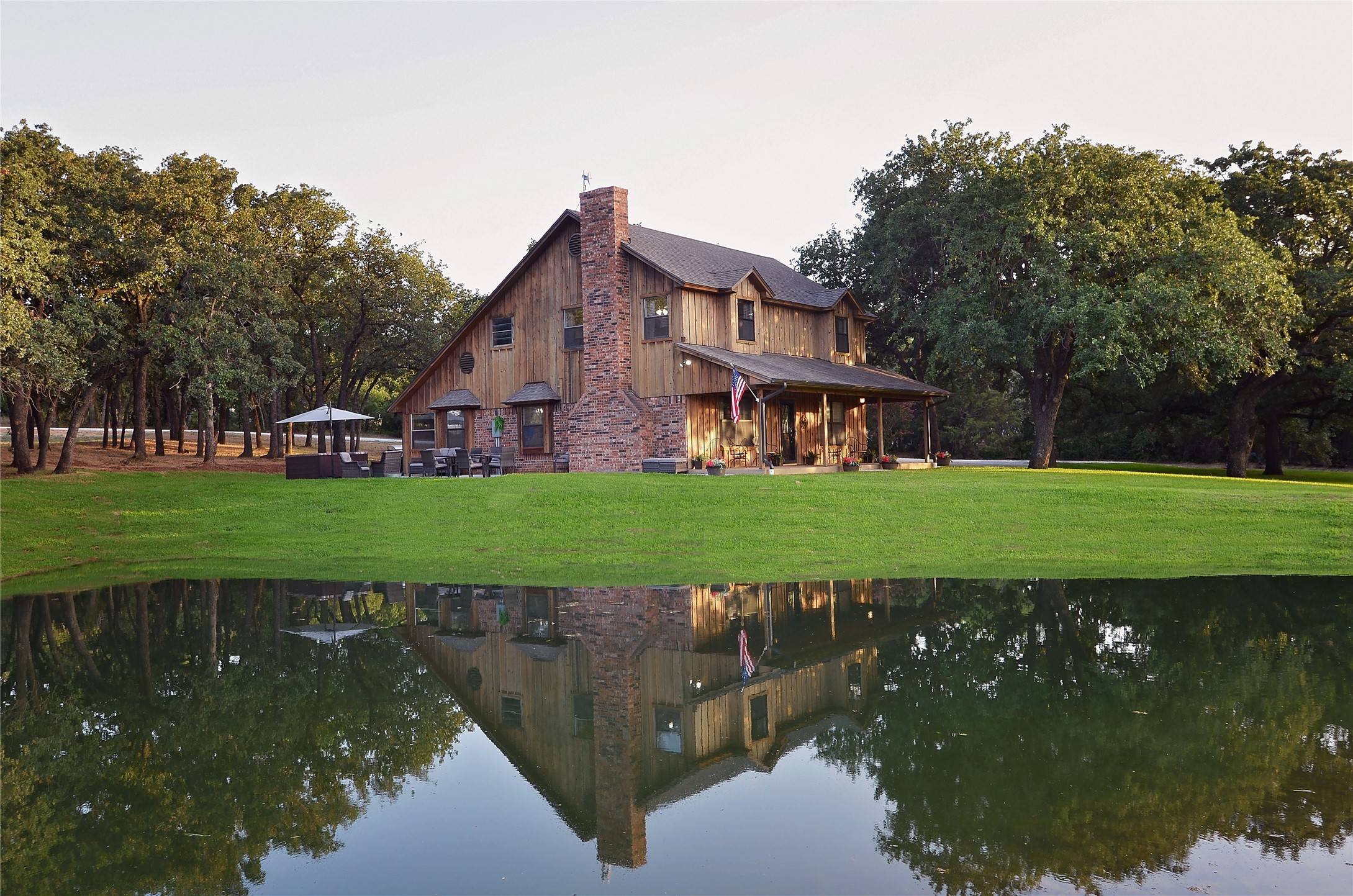 Burleson, TX 76028,701 ElmHill BLVD