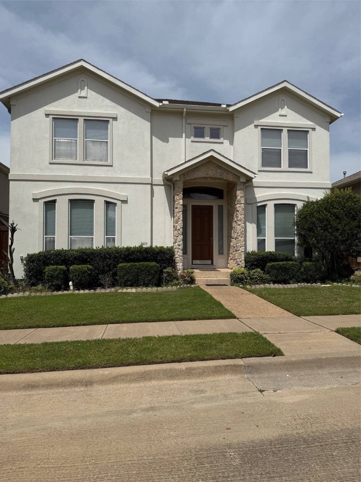 Irving, TX 75062,3609 University Park LN