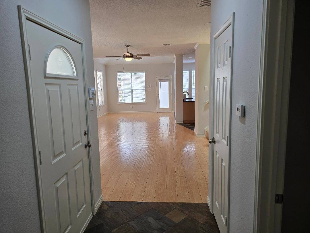 Dallas, TX 75252,6011 Longley CT