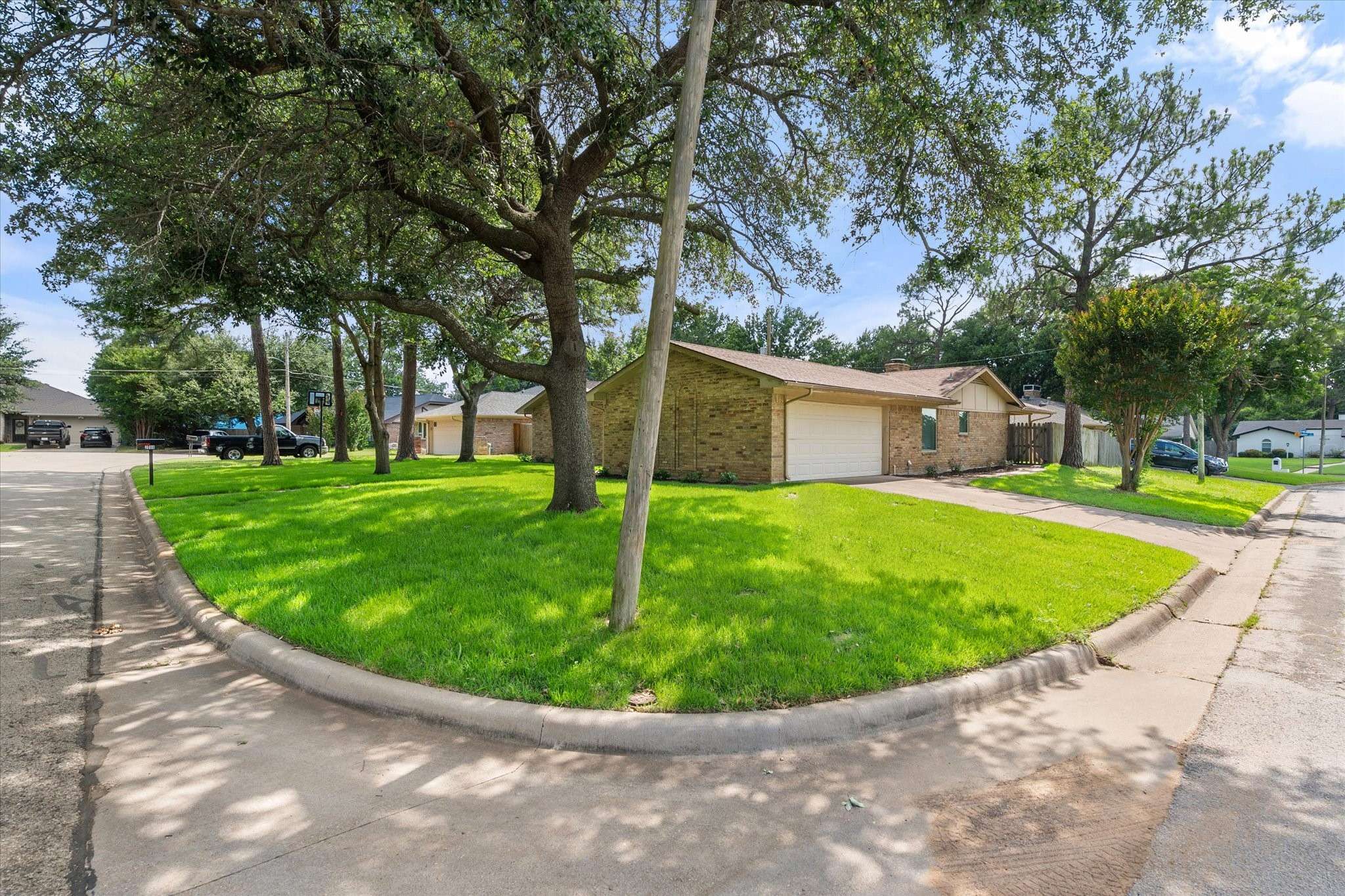 Arlington, TX 76013,2000 Stacey CT