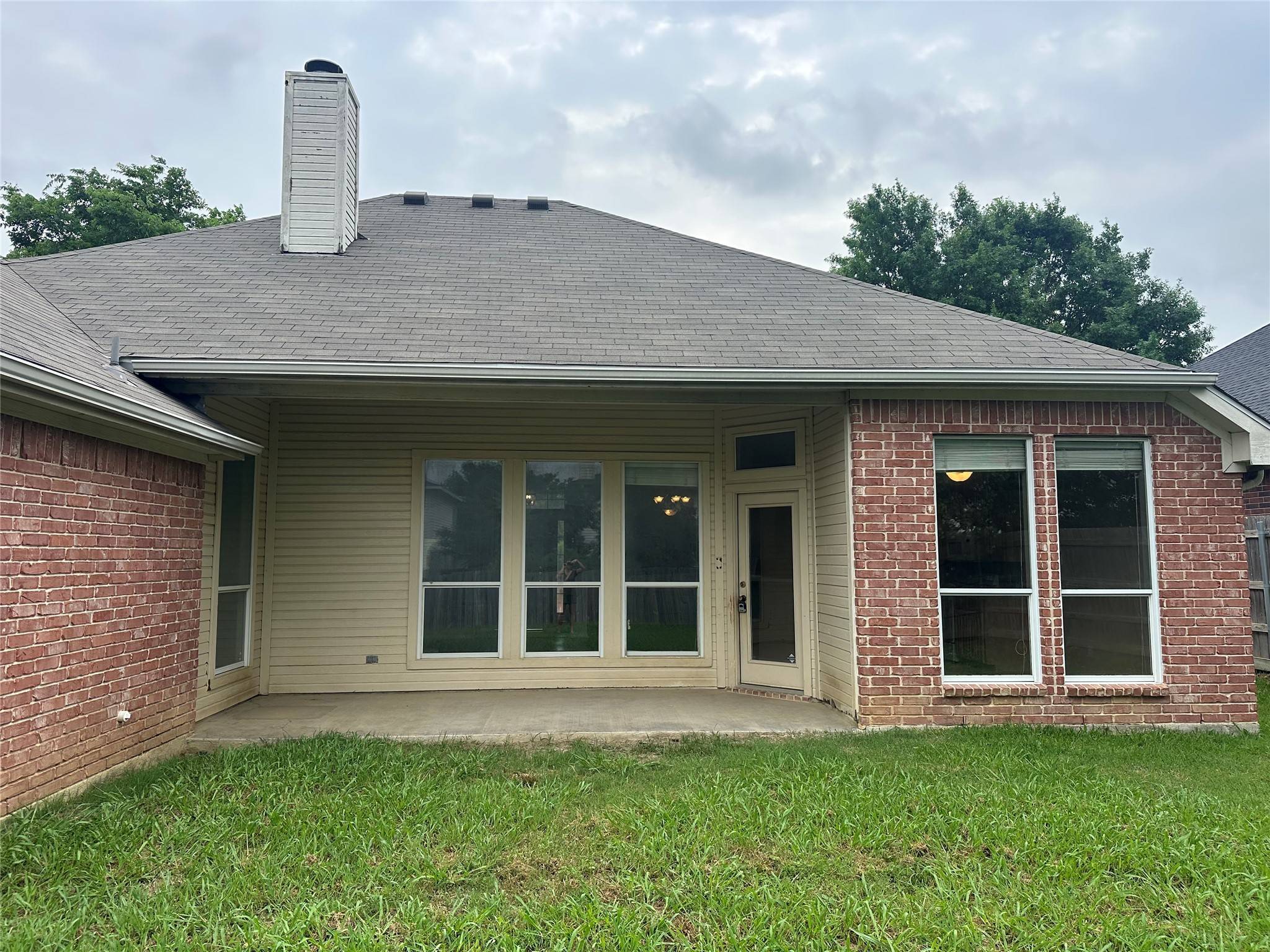 Arlington, TX 76001,803 W Lonesome Dove TRL