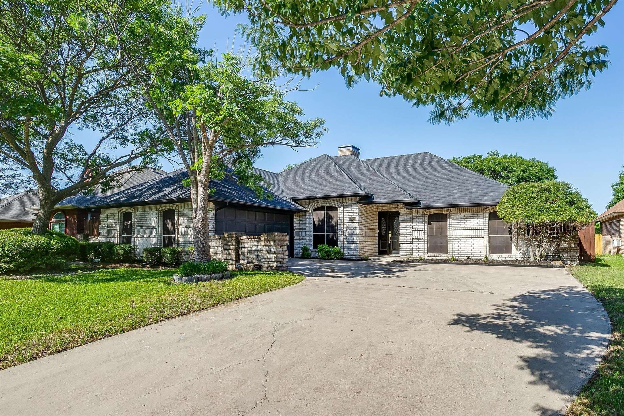 Benbrook, TX 76126,10187 Sunridge DR