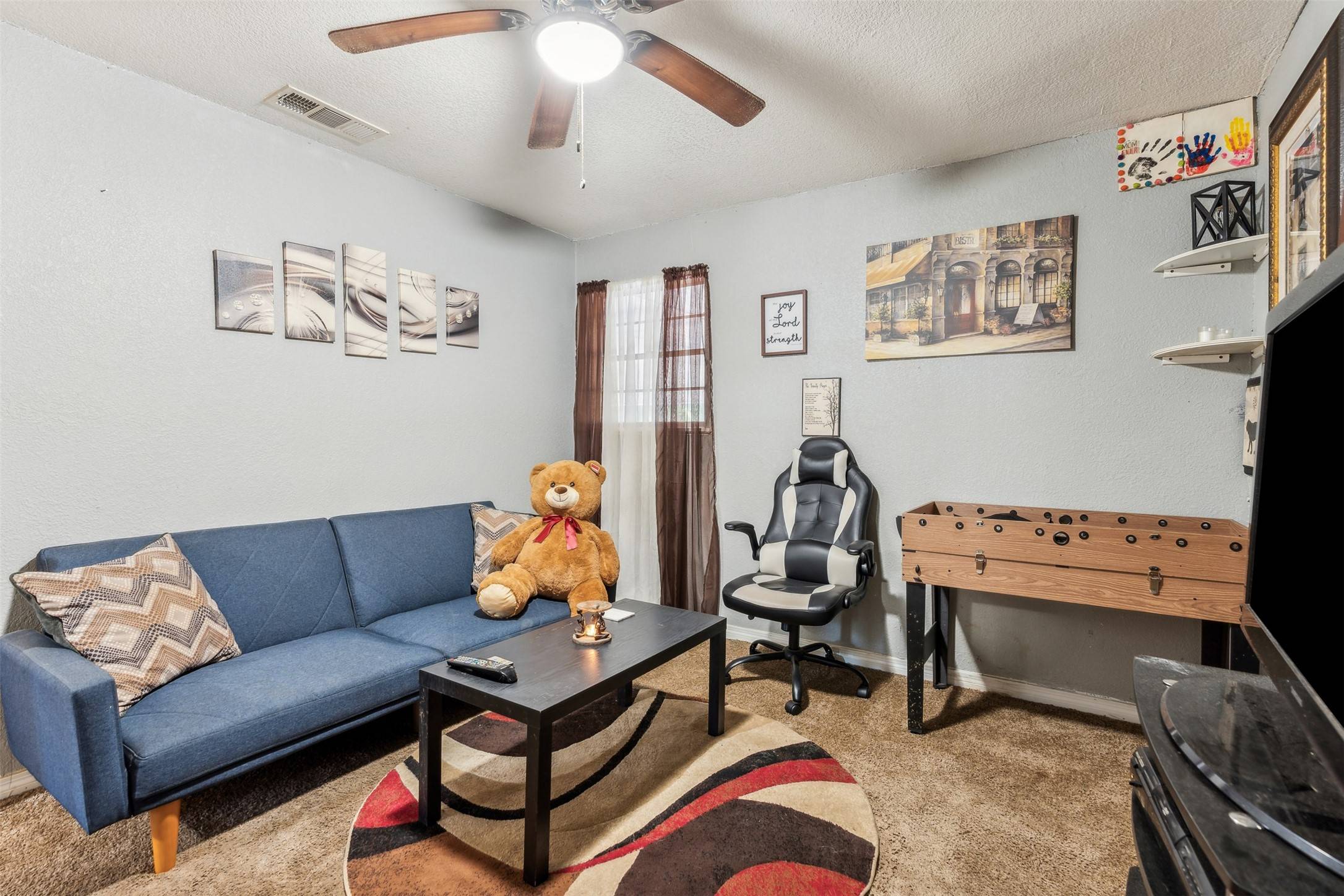 Kemp, TX 75143,204 N Elm ST