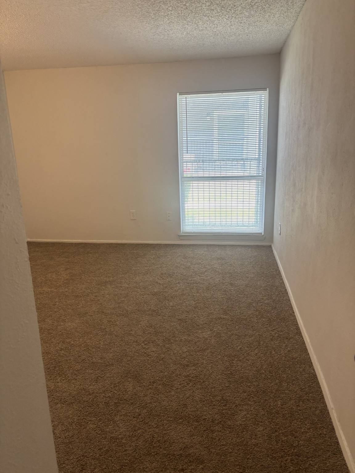Dallas, TX 75243,9696 Walnut ST #803