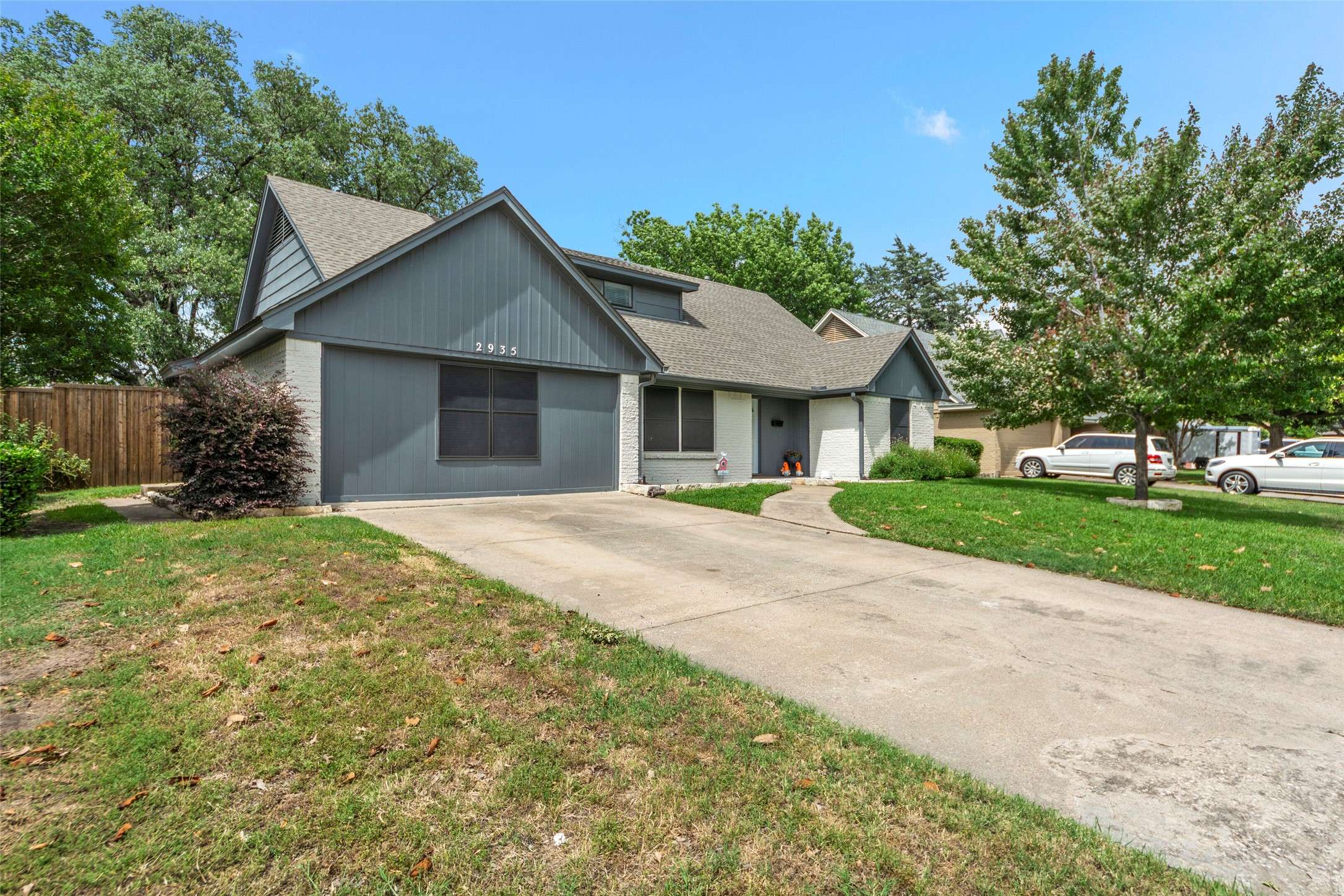 Farmers Branch, TX 75234,2935 Maydelle LN