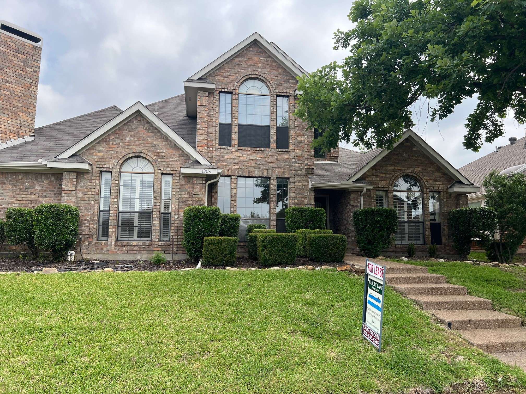 Carrollton, TX 75007,1308 Barclay DR
