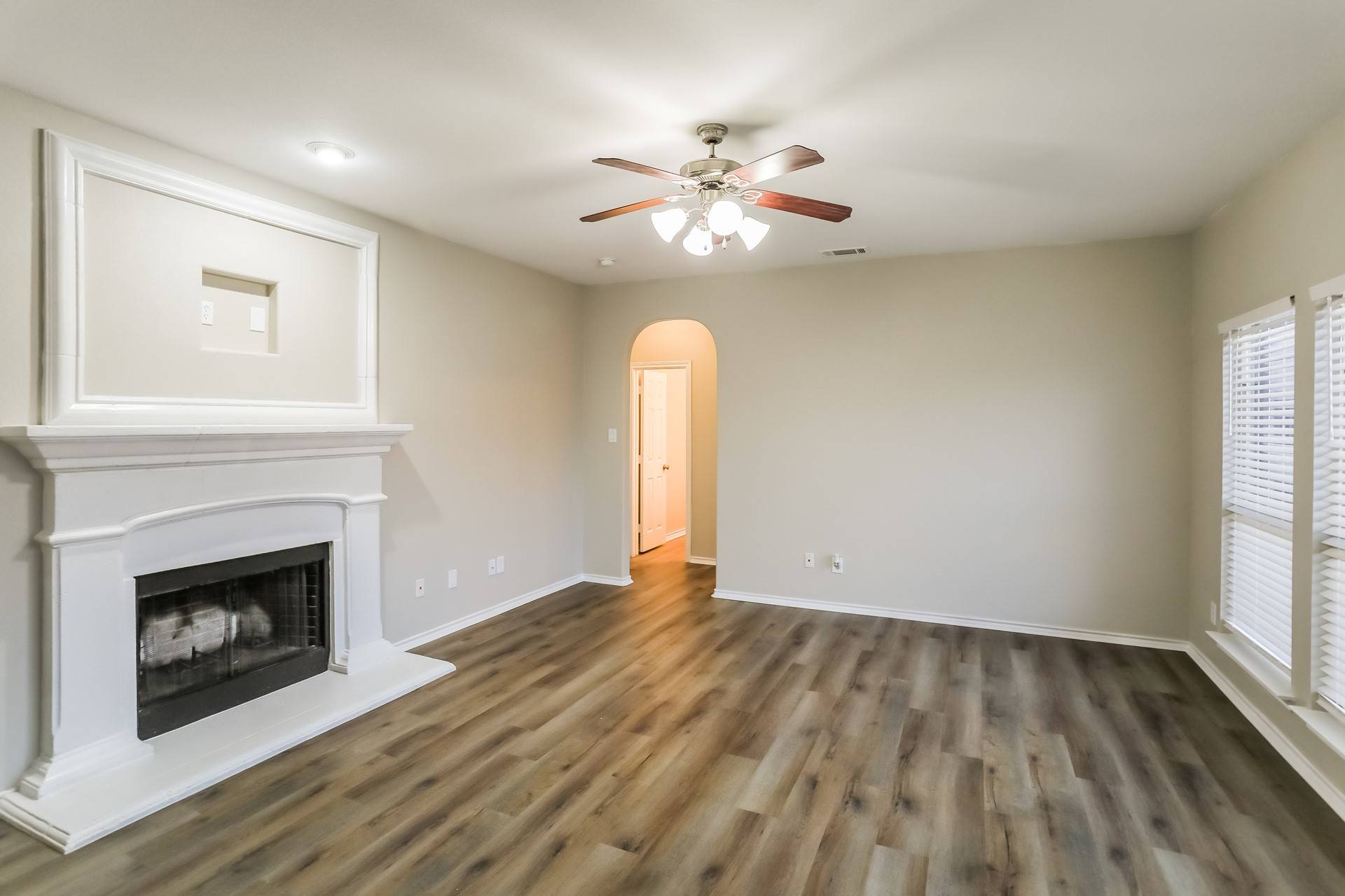 Weatherford, TX 76087,853 Jodie DR