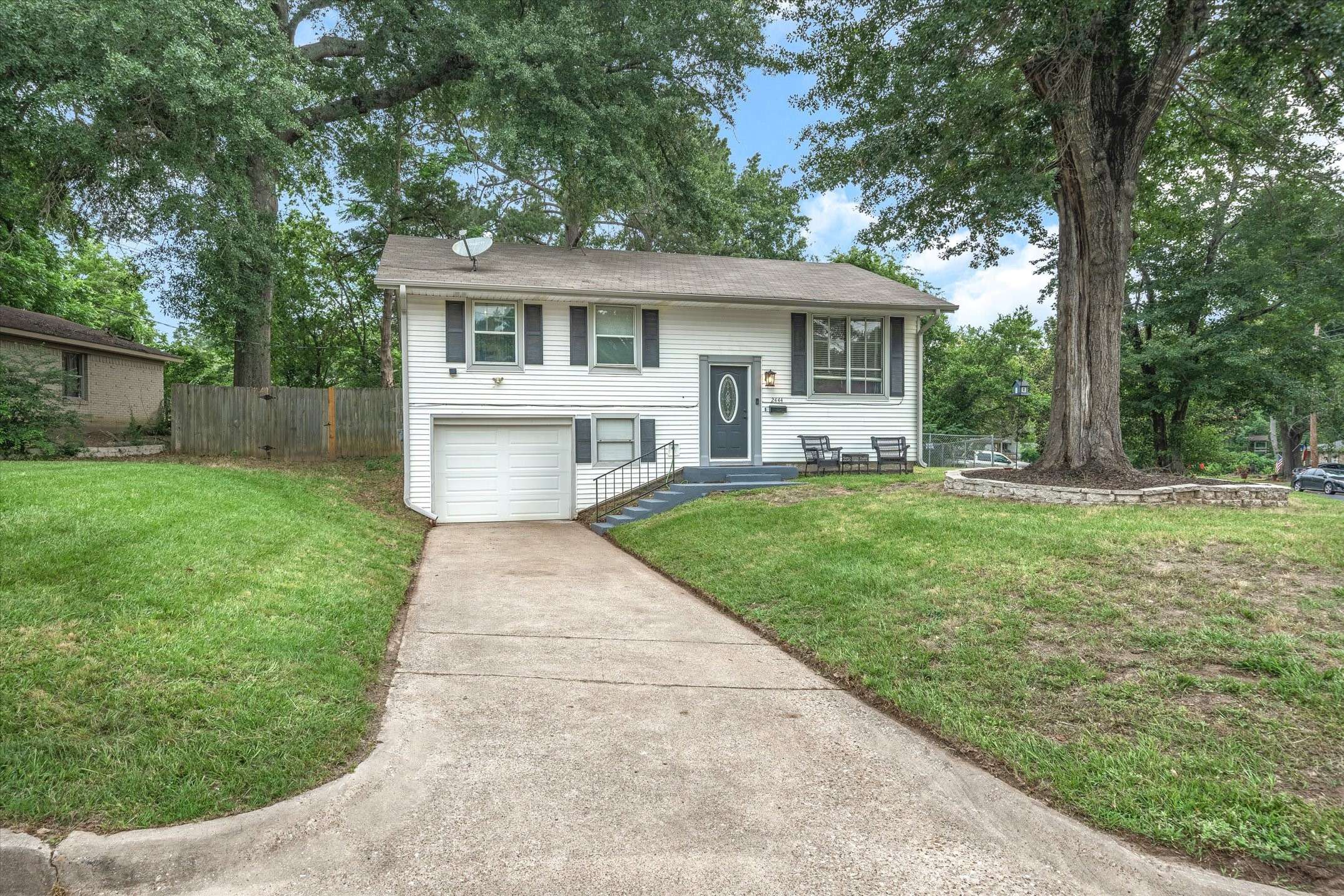 Tyler, TX 75701,2444 Holley ST