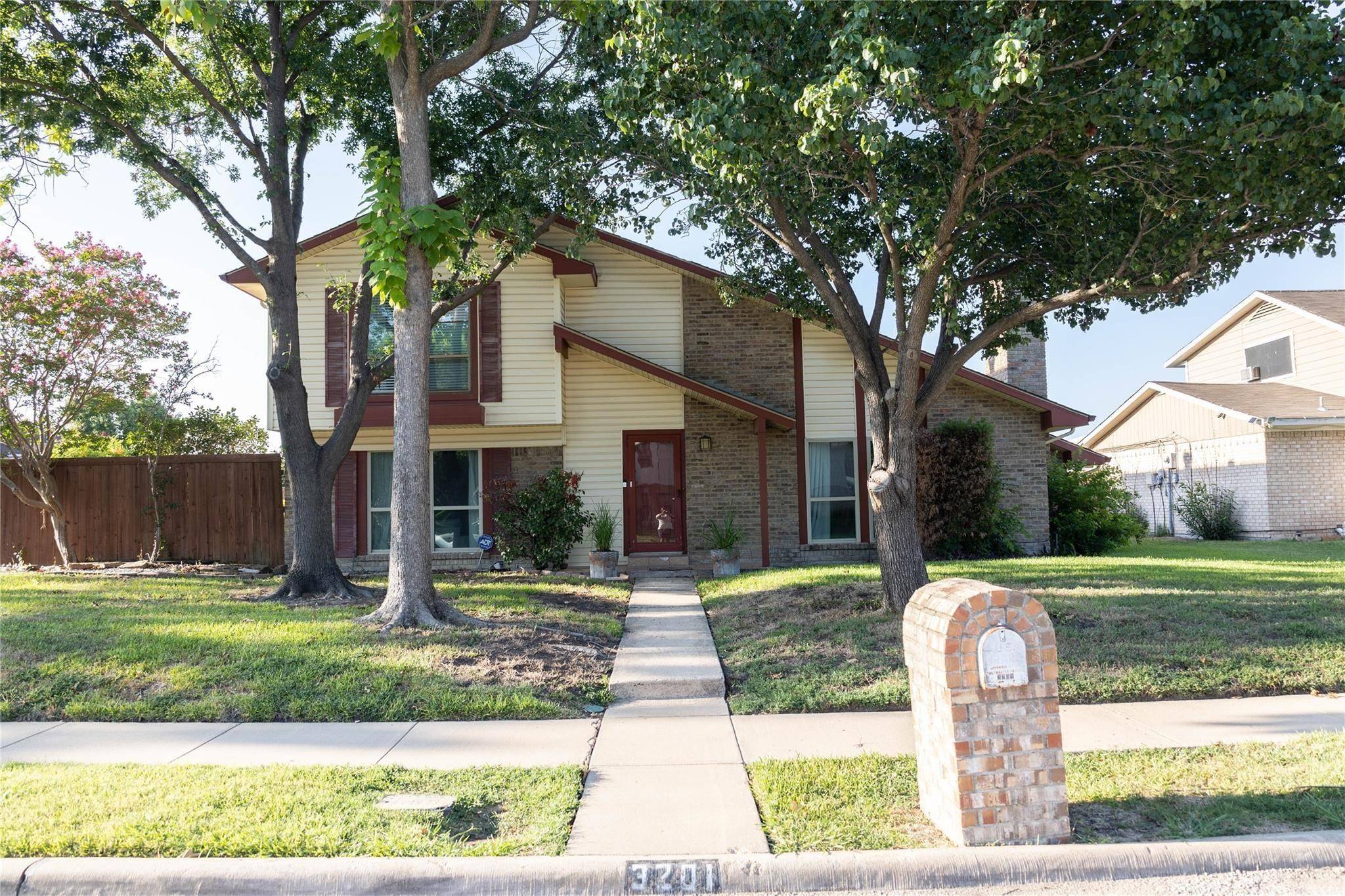 Garland, TX 75043,3201 Tampa DR