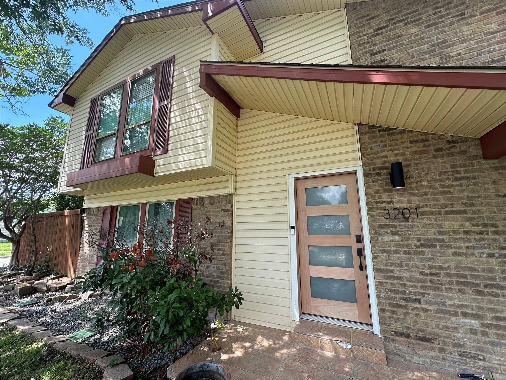 Garland, TX 75043,3201 Tampa DR