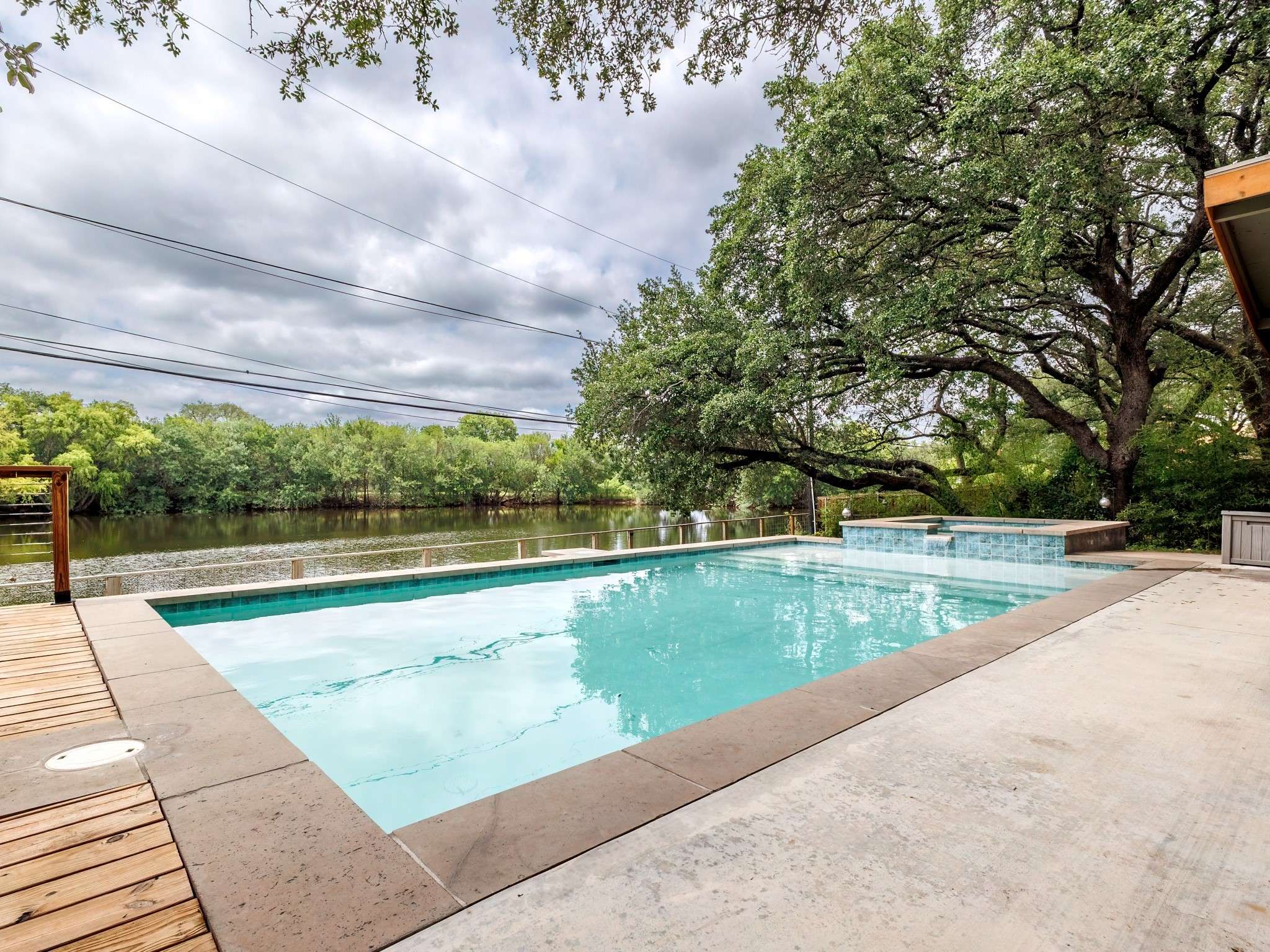 Brownwood, TX 76801,105 Lakeview CT