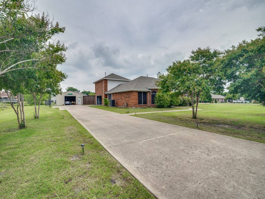 Lavon, TX 75166,605 Lakeridge DR