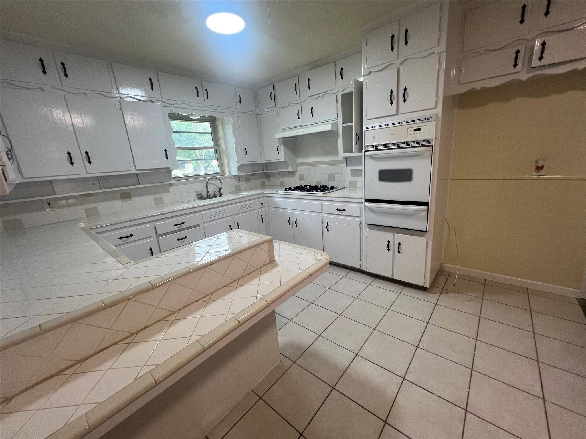 Haltom City, TX 76117,5708 Melinda ST