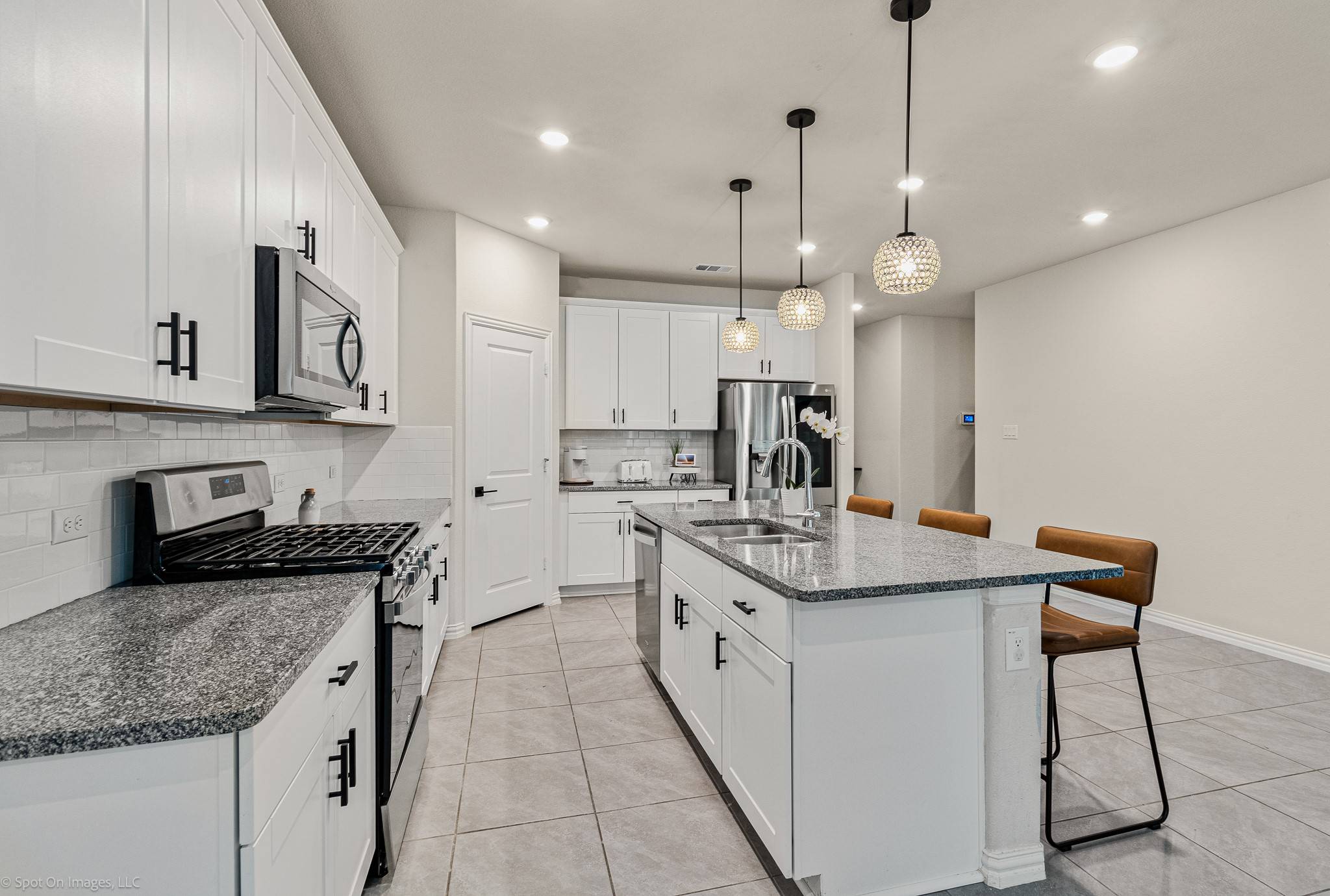 Lake Dallas, TX 75065,223 Luna LN