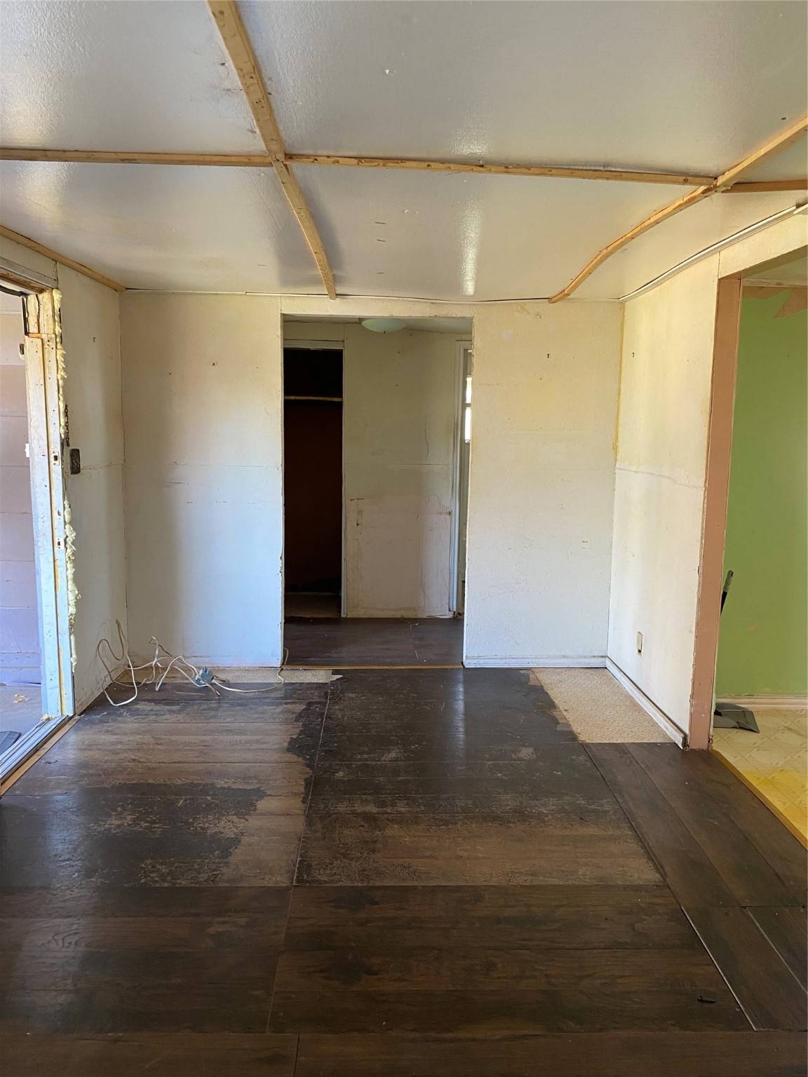 Bardwell, TX 75101,303 Pecan ST