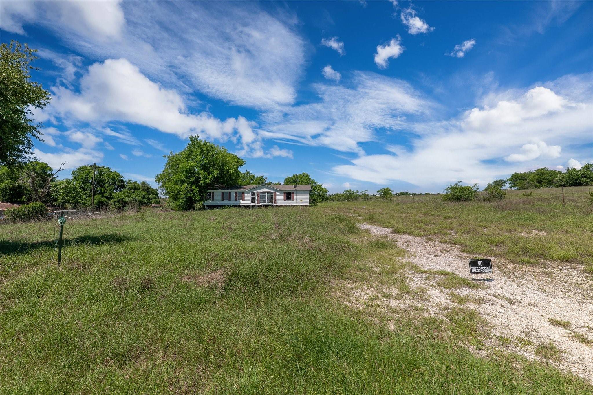 Eddy, TX 76524,1640 Raby RD