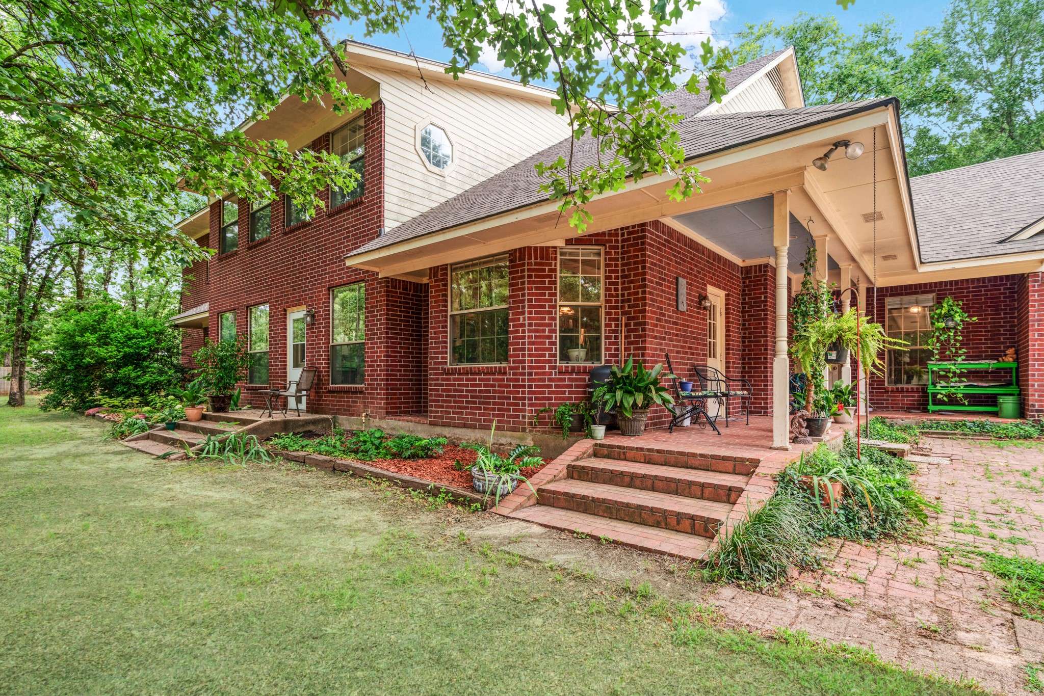Reno, TX 75462,2550 Meadow LN