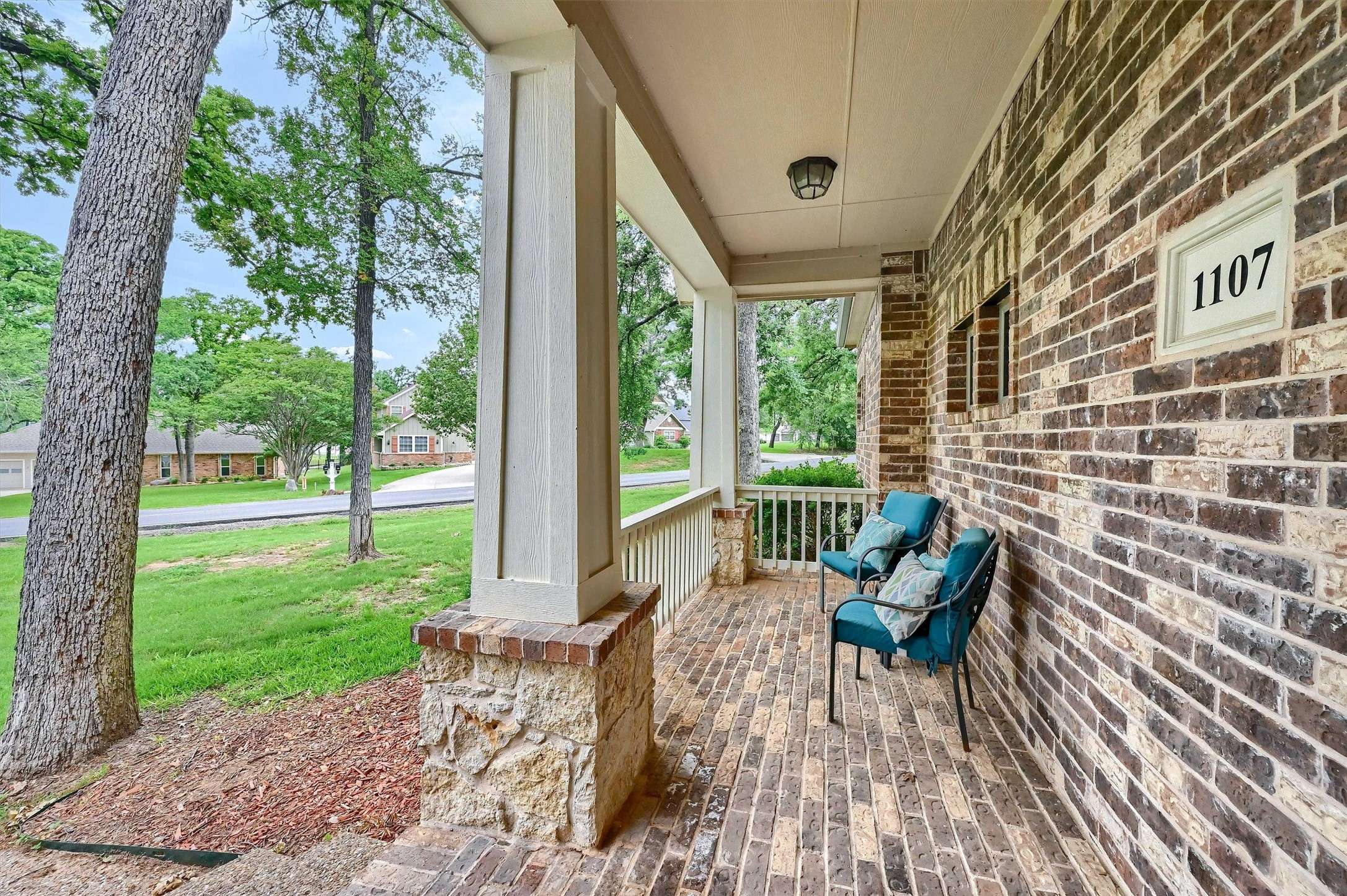 Lake Kiowa, TX 76240,1107 Kiowa DR E
