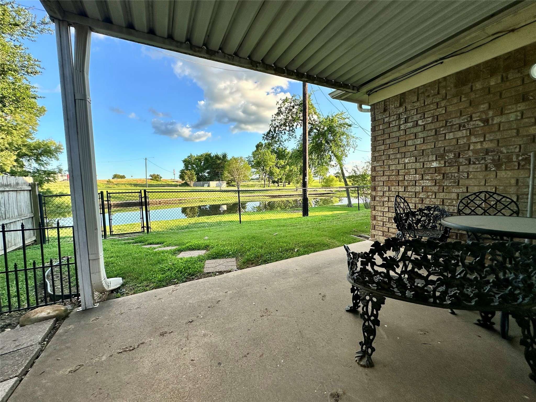 Sulphur Springs, TX 75482,1756 Red Oak CIR
