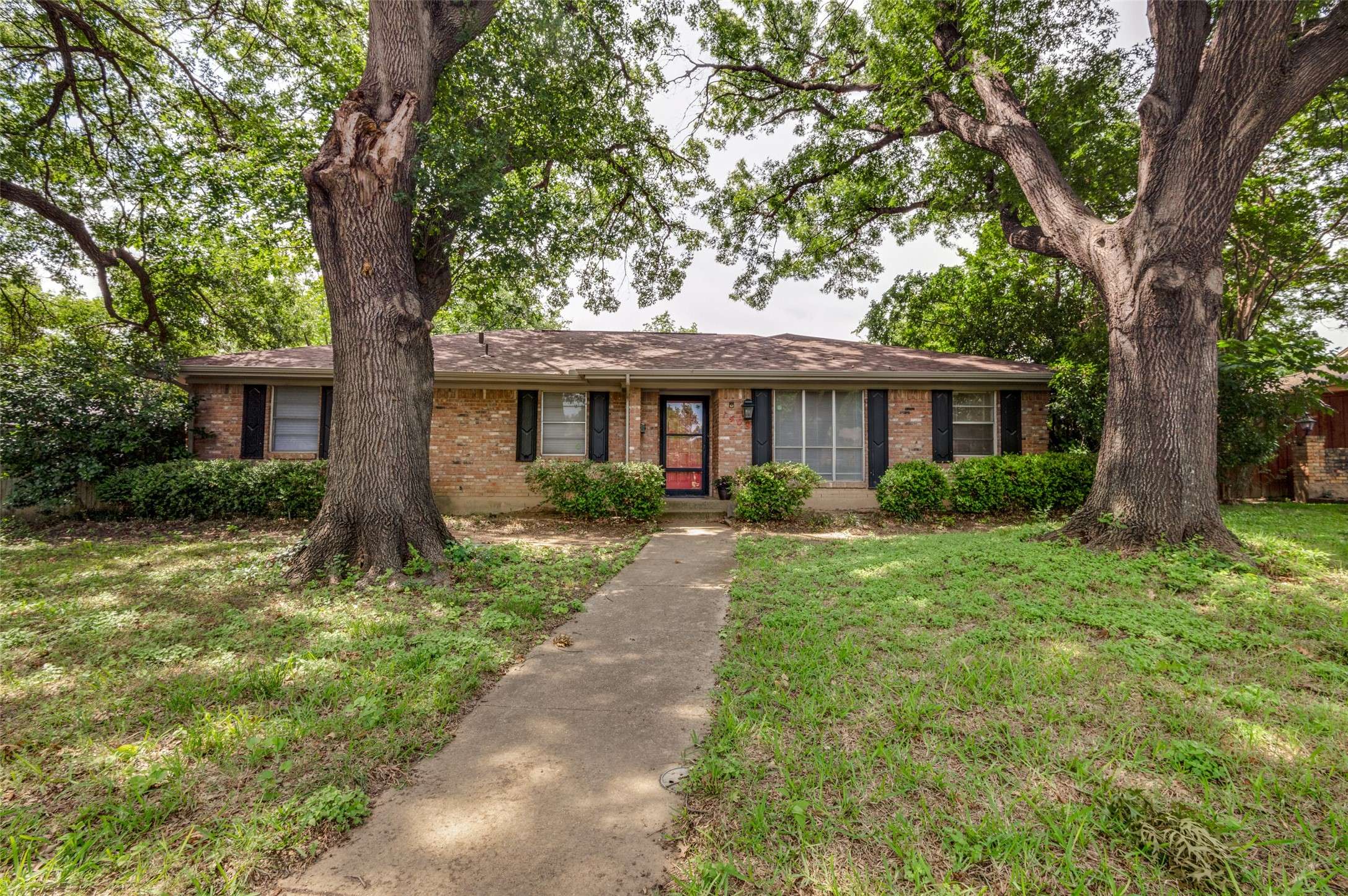 Grand Prairie, TX 75050,1409 Roman RD