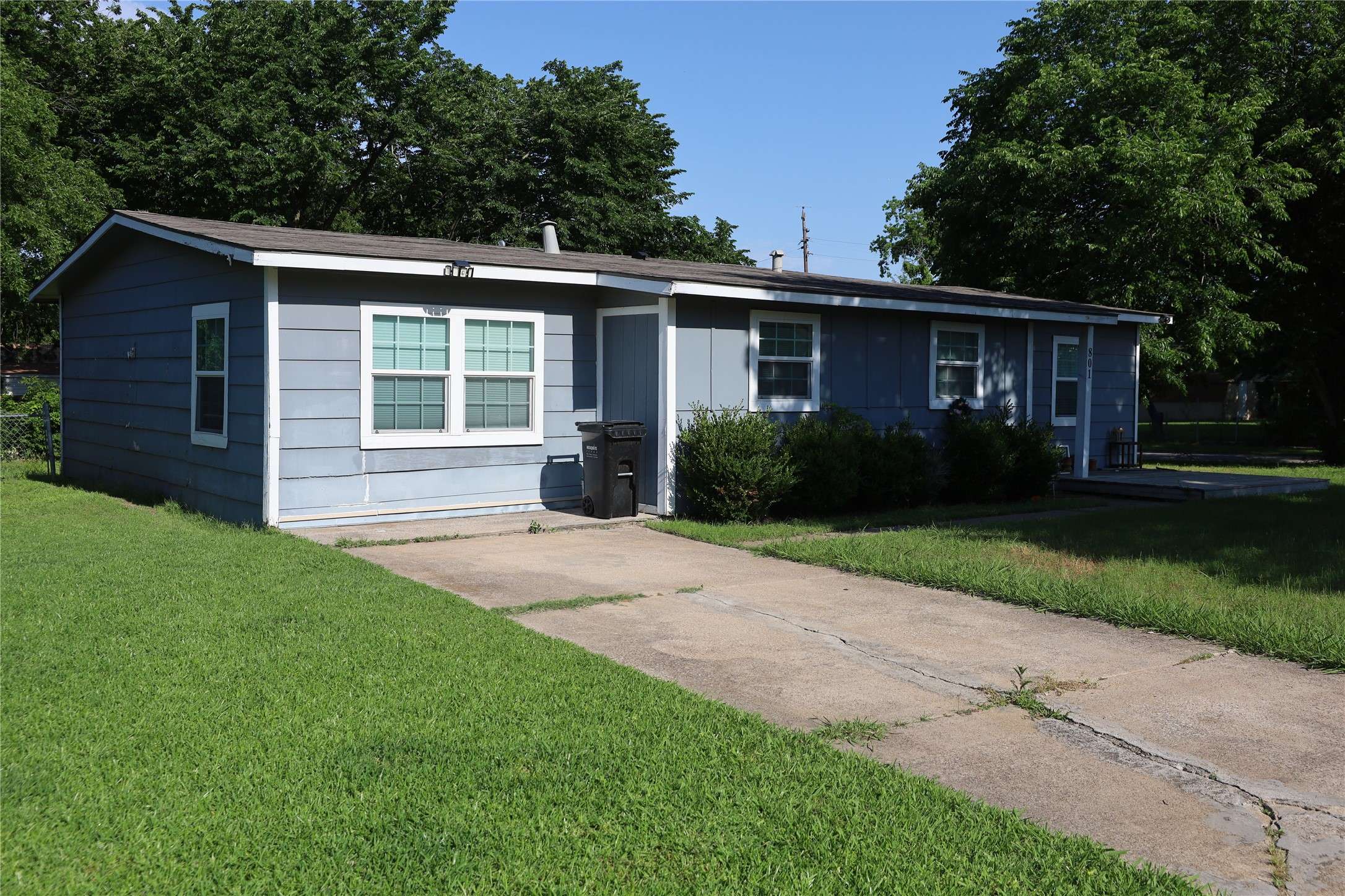 Mesquite, TX 75149,801 Grande DR