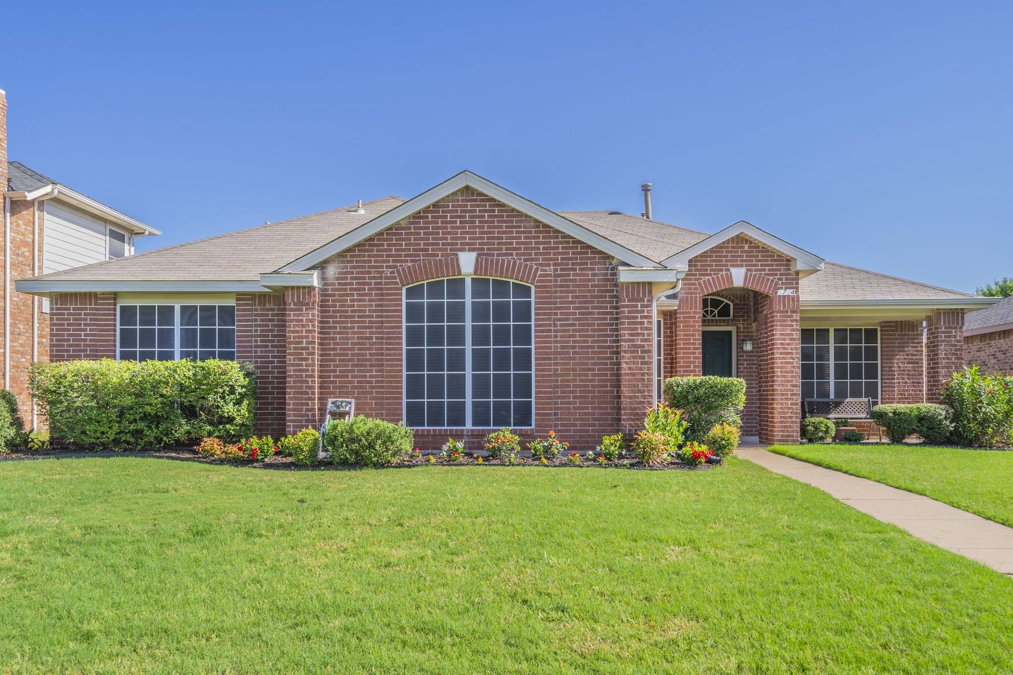 The Colony, TX 75056,5704 Poole DR
