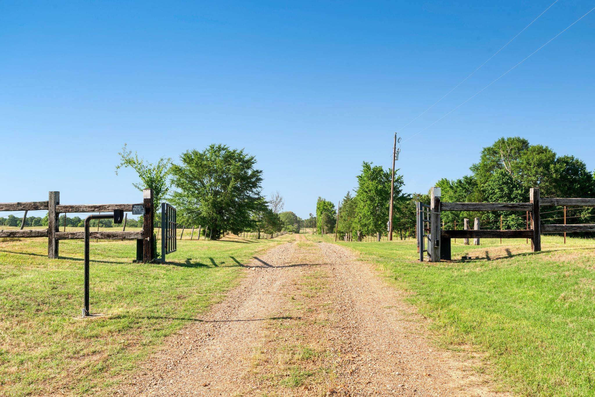 Powderly, TX 75473,3893 E FM 906