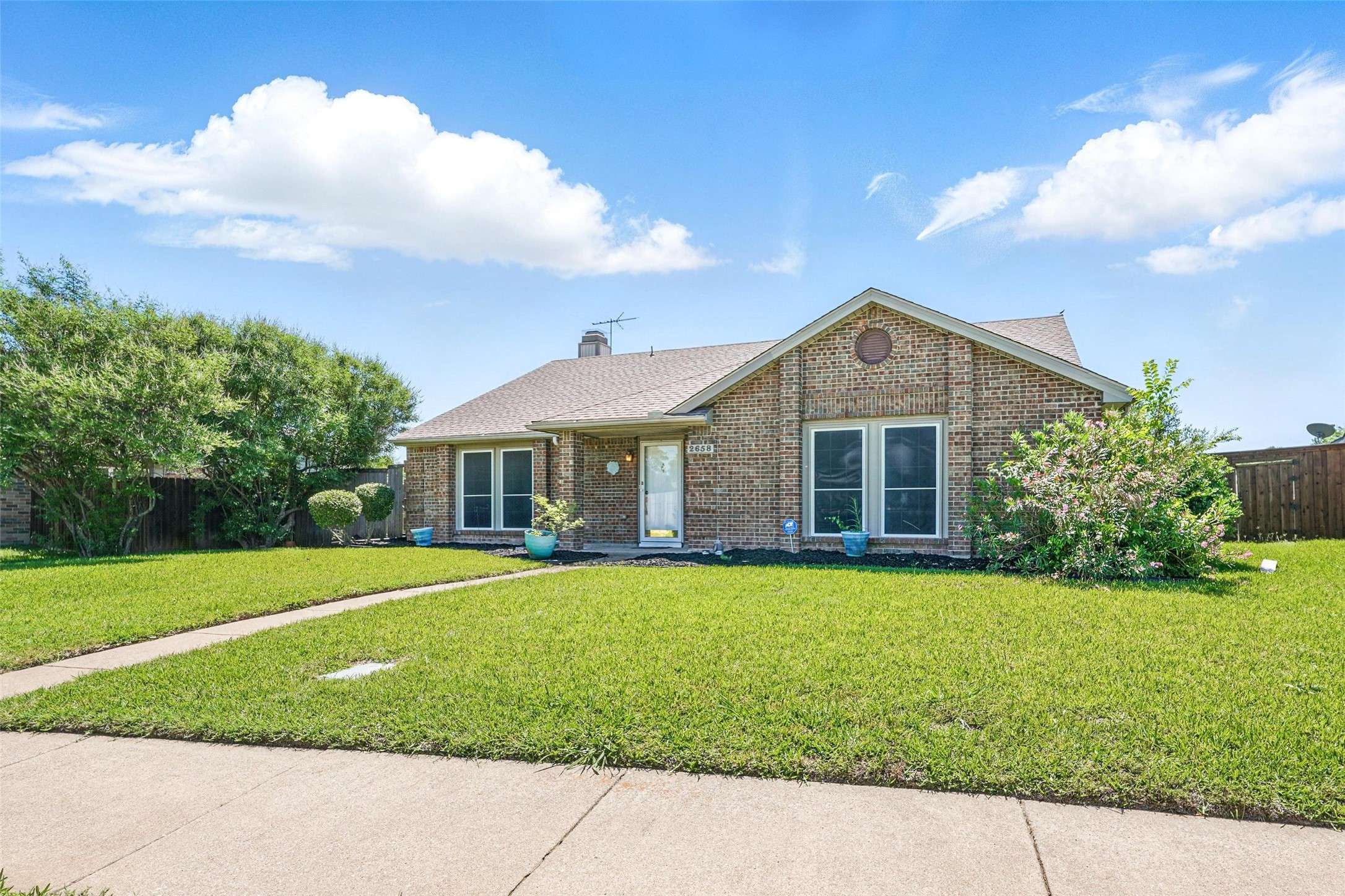 Garland, TX 75040,2658 Princewood DR
