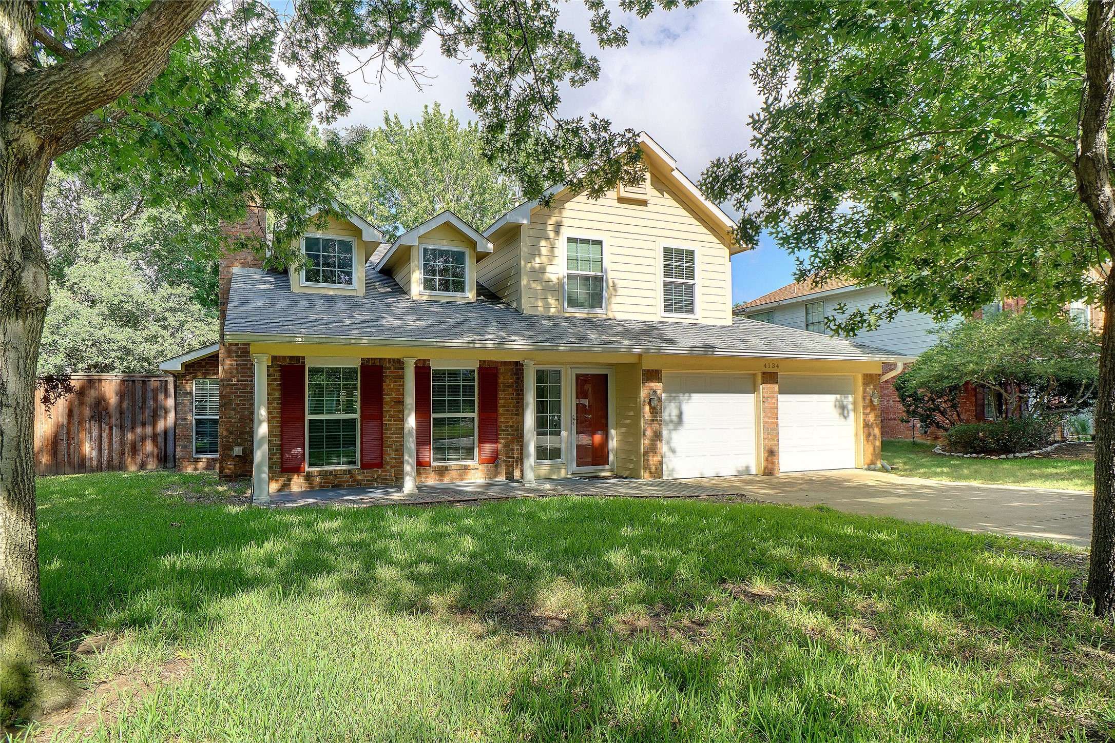 Grapevine, TX 76051,4134 Heartstone DR