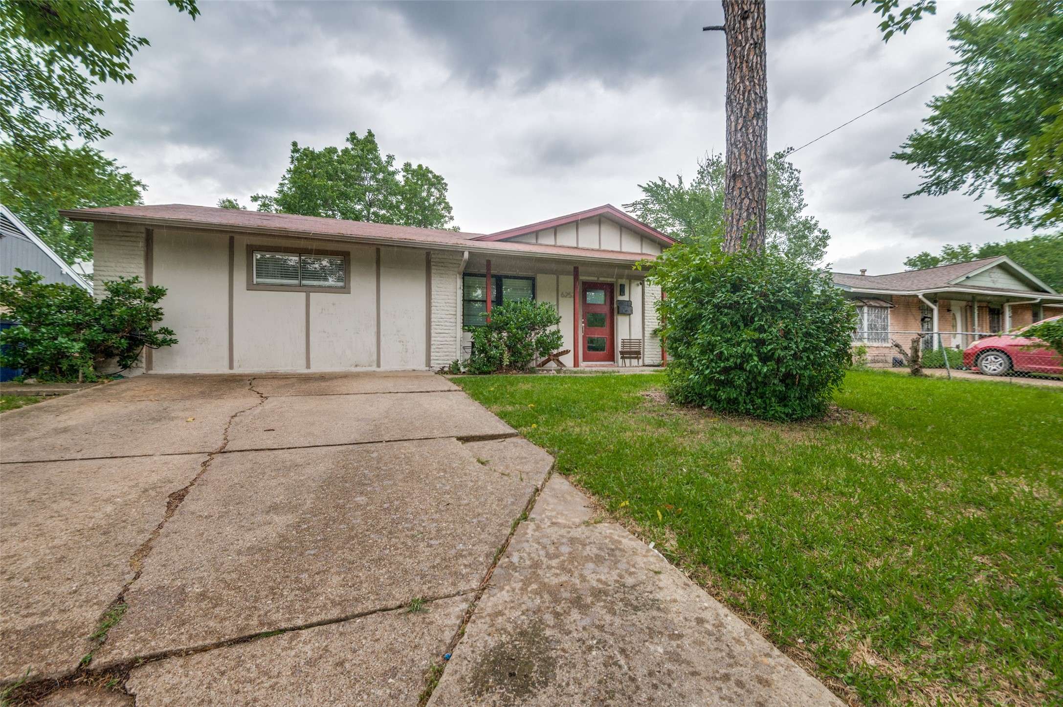 Dallas, TX 75217,6257 Fenway ST