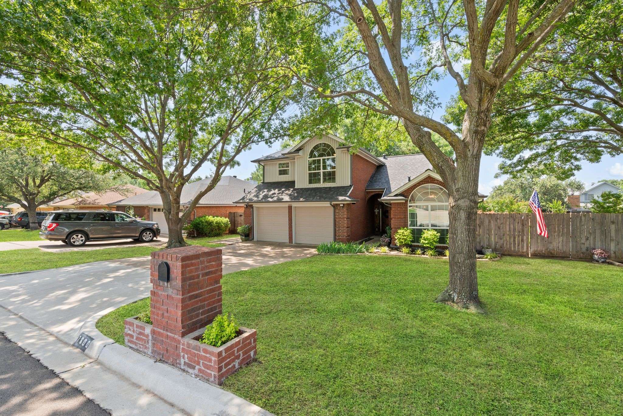 North Richland Hills, TX 76182,7600 Teresa CT