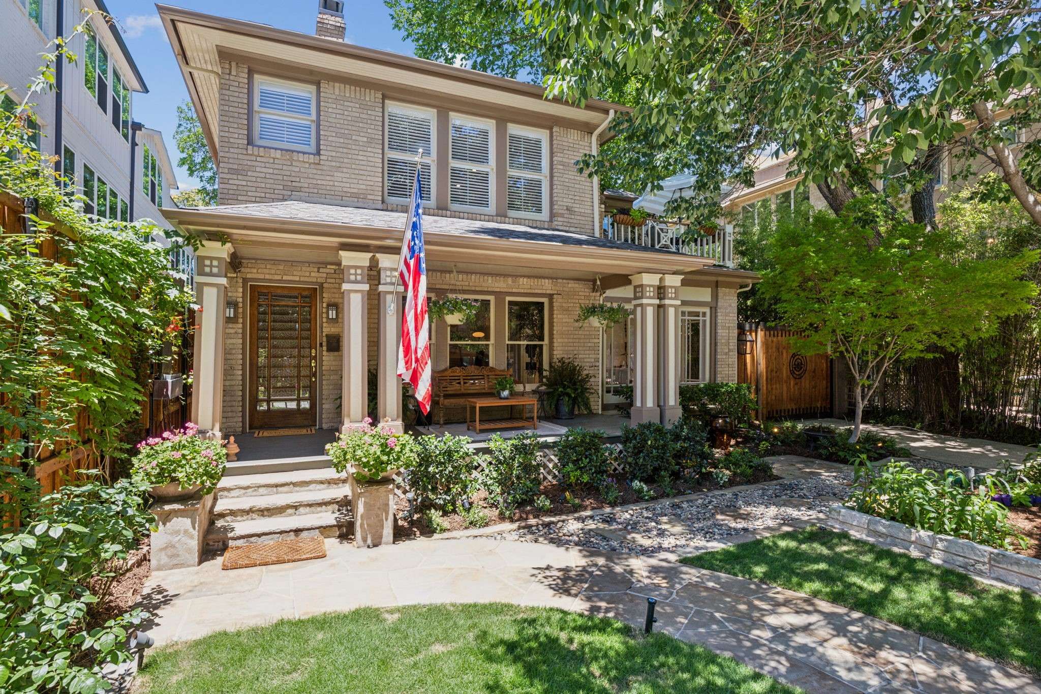 Dallas, TX 75214,6329 Richmond AVE