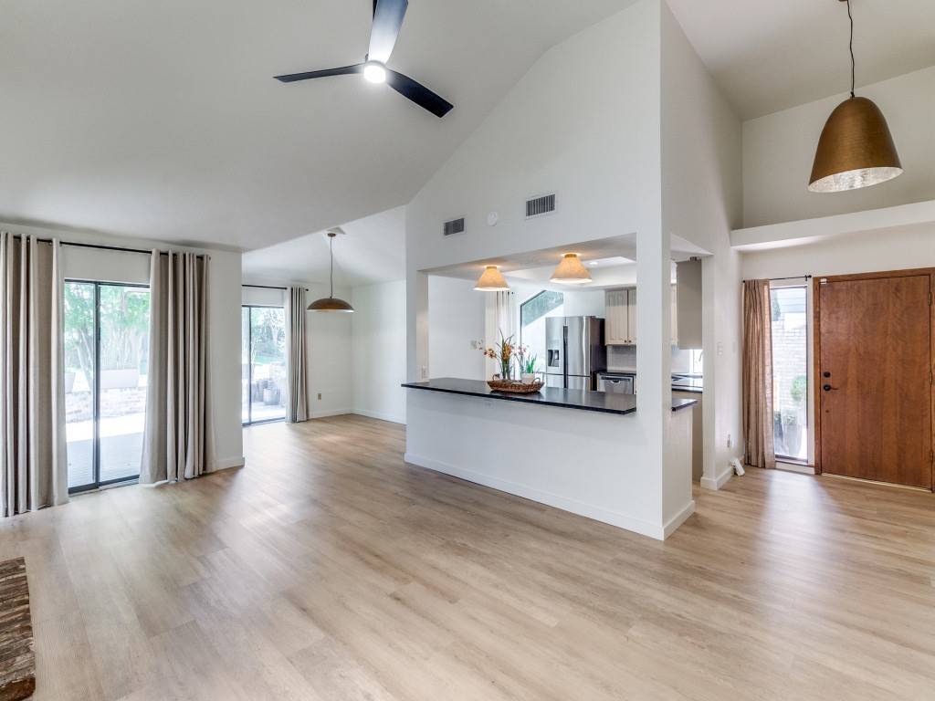 Dallas, TX 75252,5906 Glen Heather DR