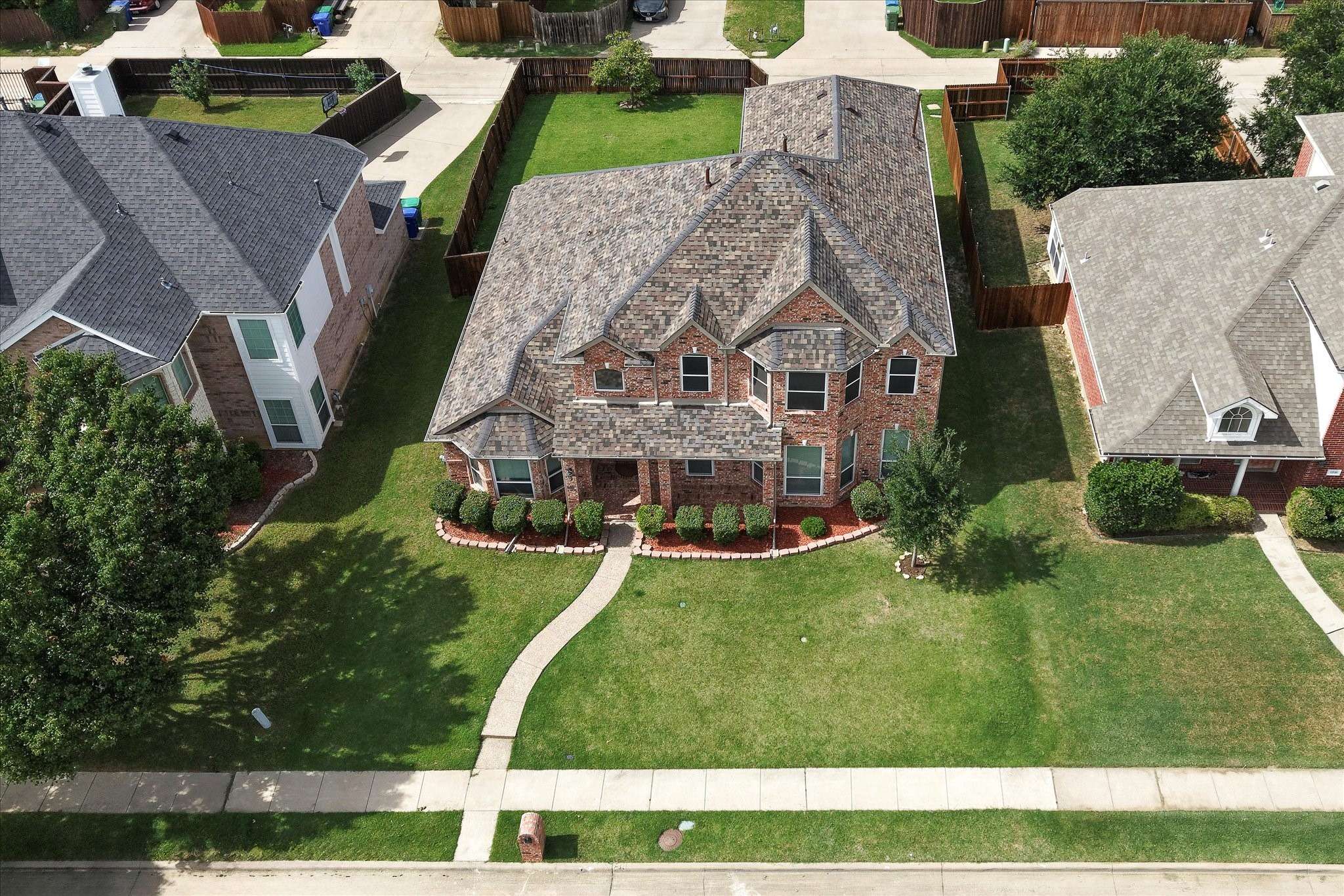 Carrollton, TX 75007,1320 Crystal LN