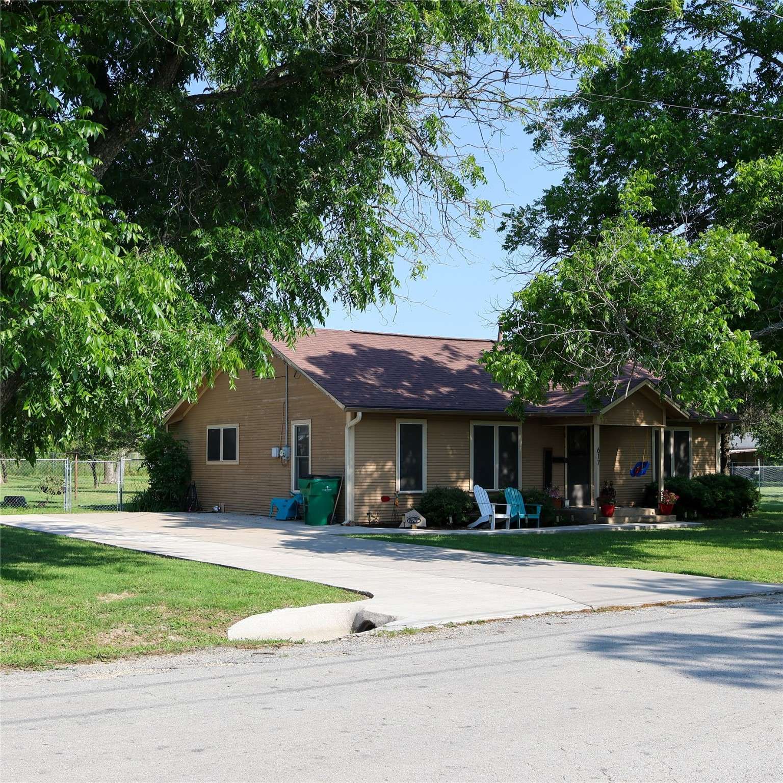 Dublin, TX 76446,617 N Park Street