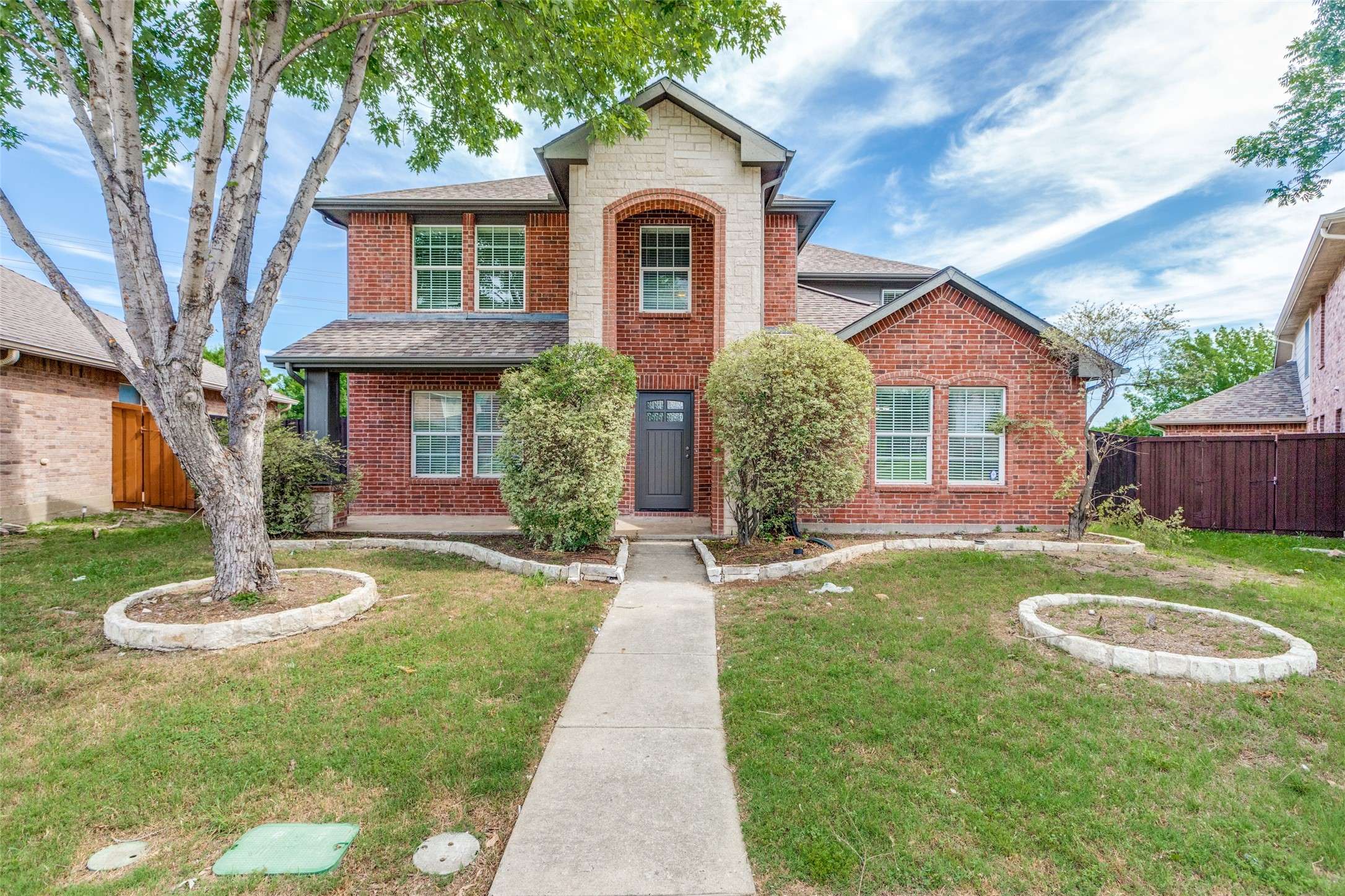 Allen, TX 75002,1337 Red River LN