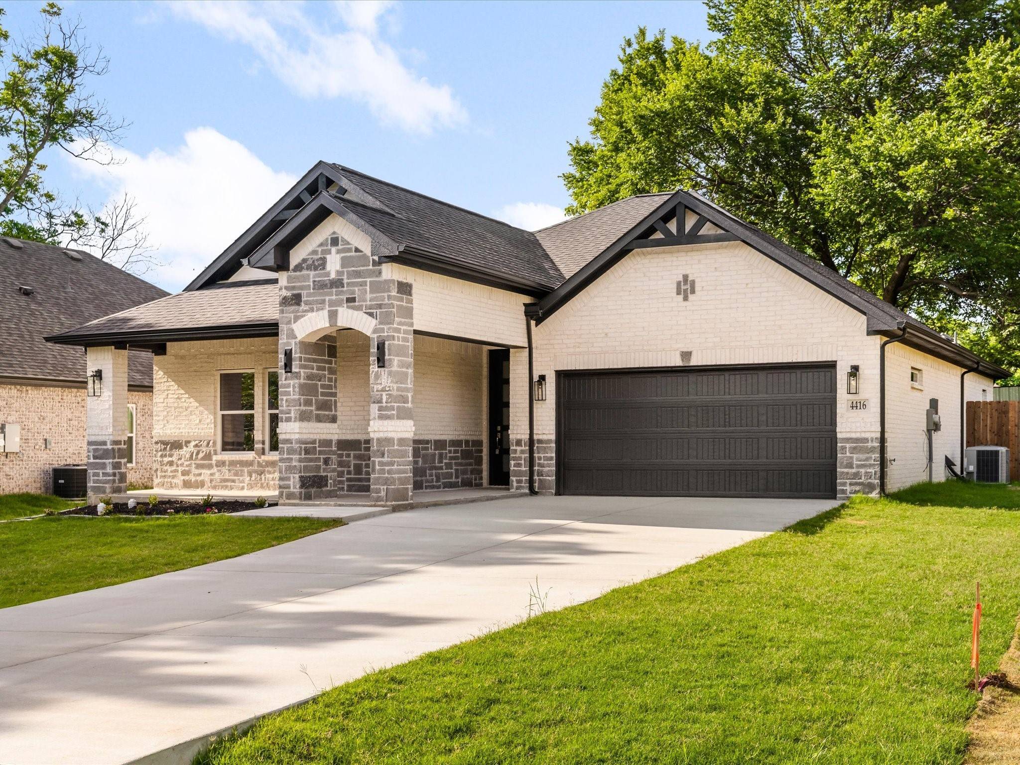 Arlington, TX 76017,4416 Green Acres CT