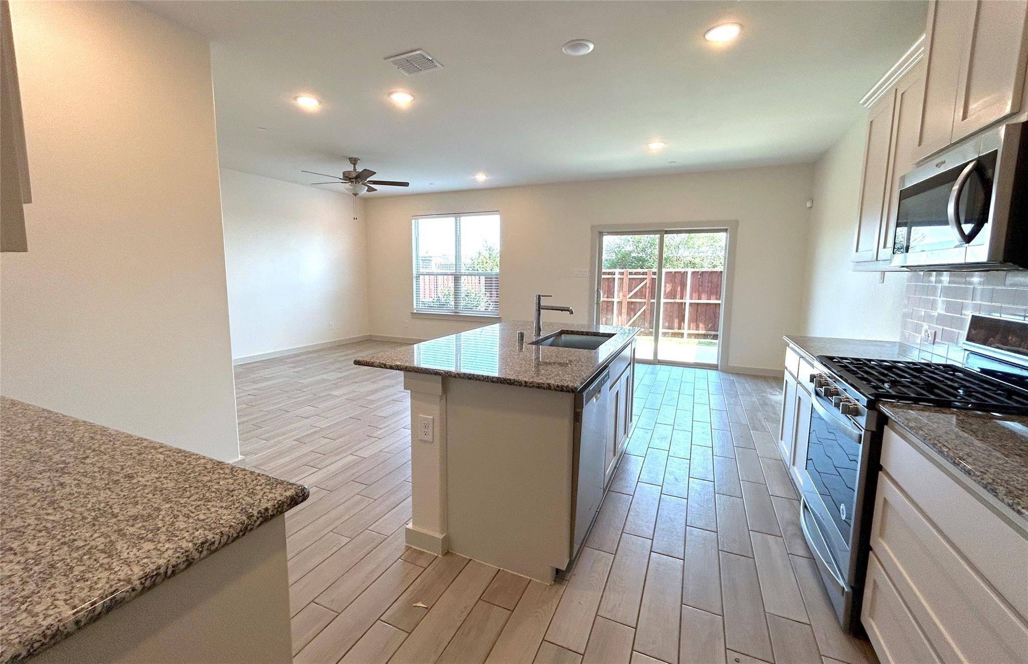 Little Elm, TX 75068,2777 Majesty DR